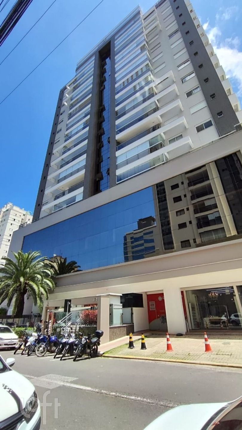 Apartamento à venda em Kobrasol com 125 m², 3 quartos, 3 suítes, 2 vagas
