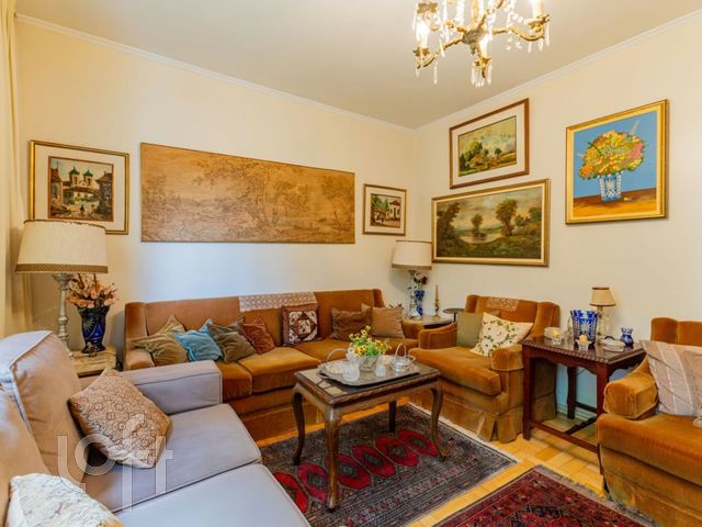 Apartamento com 109m², 3 dormitórios, 1 vaga, Moinhos de Vento em Porto Alegre