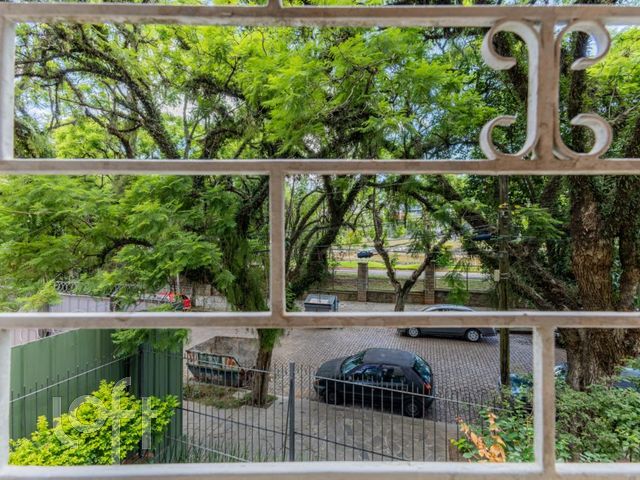 Apartamento com 109m², 3 dormitórios, 1 vaga, Moinhos de Vento em Porto Alegre