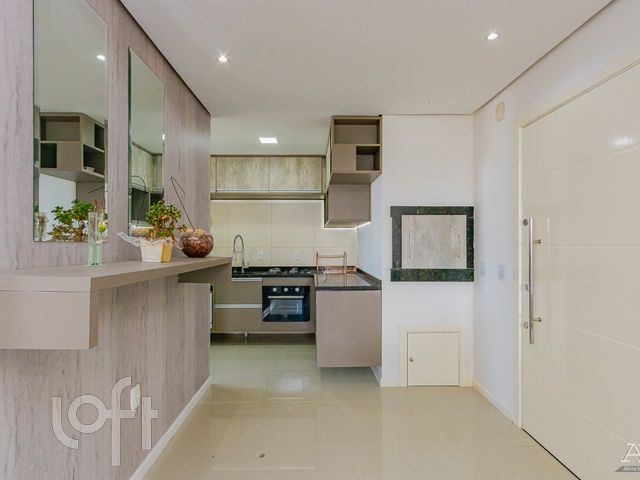 Apartamento com 71m², 2 dormitórios, 1 suíte, 2 vagas, Jardim Botânico em Porto Alegre