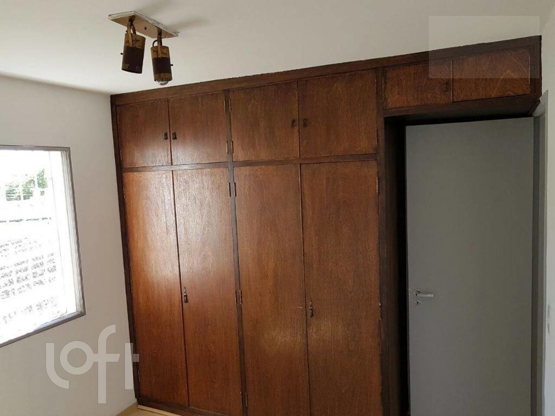 Apartamento à venda com 1 quarto, 44m² - Foto 8