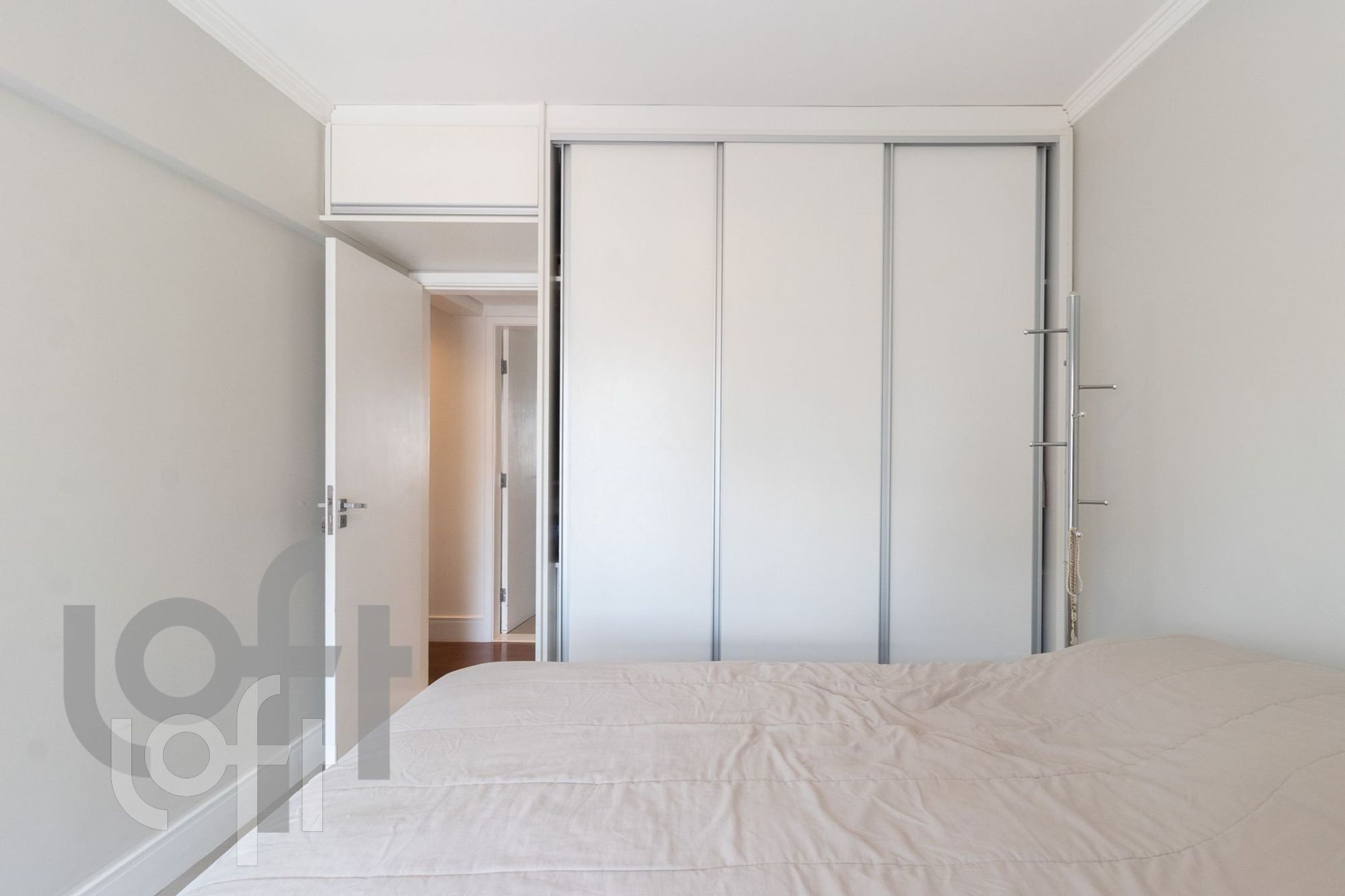 Apartamento à venda com 3 quartos, 108m² - Foto 8