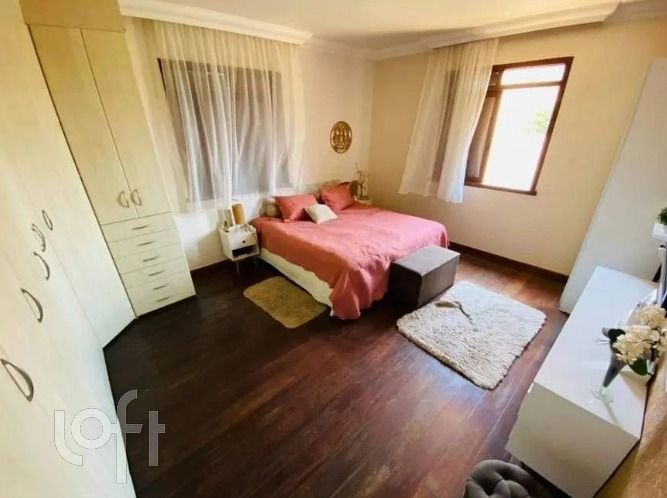 Casa à venda com 4 quartos, 250m² - Foto 20