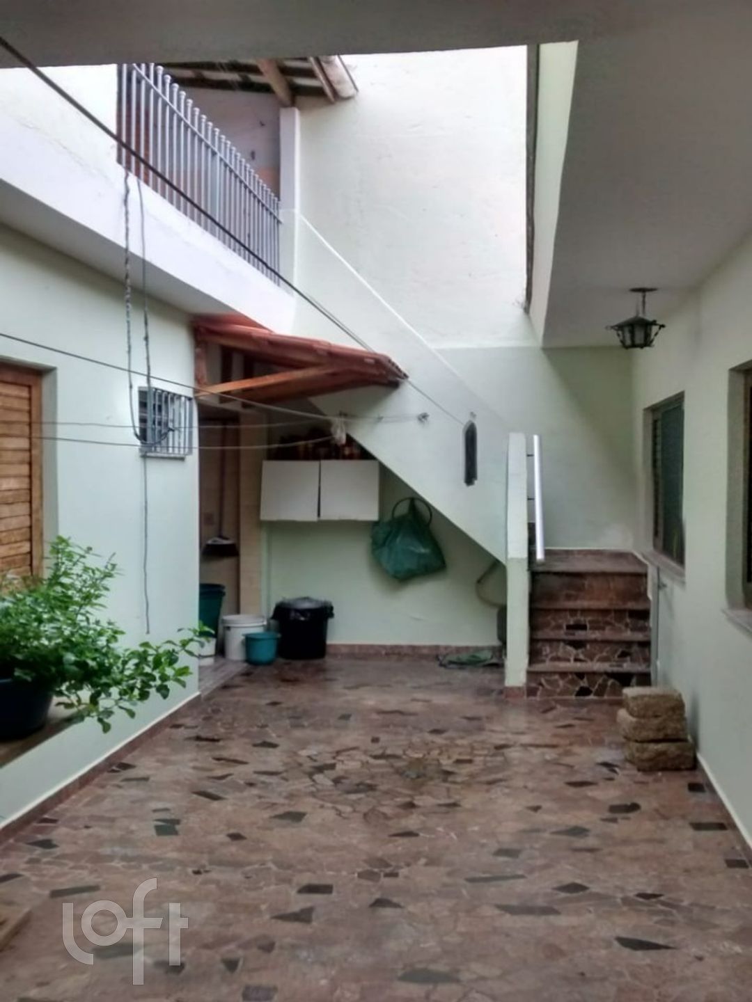 Casa à venda com 6 quartos, 150m² - Foto 18