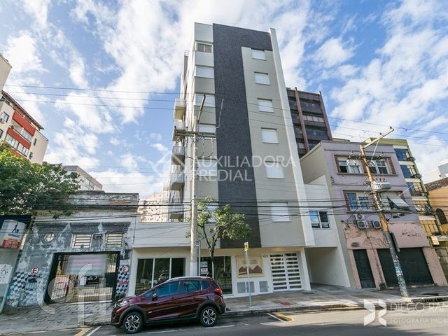 Apartamento com 67m², 2 dormitórios, 1 suíte, 2 vagas, Bom Fim em Porto Alegre