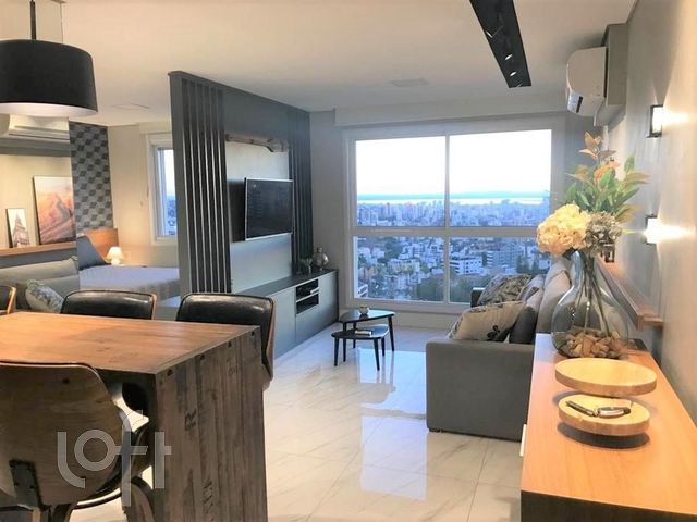 Apartamento com 45m², 1 dormitório, 1 vaga, Petrópolis em Porto Alegre