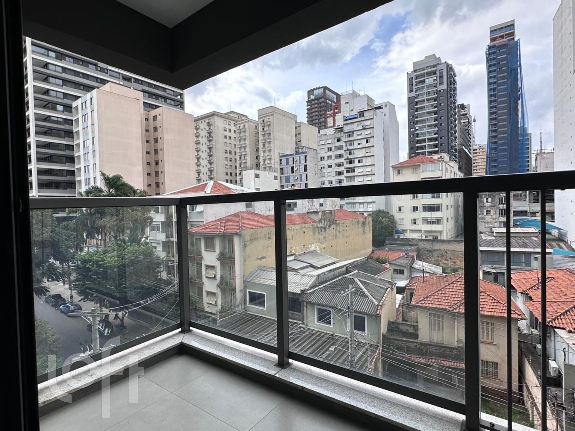 Apartamento à venda com 3 quartos, 162m² - Foto 13