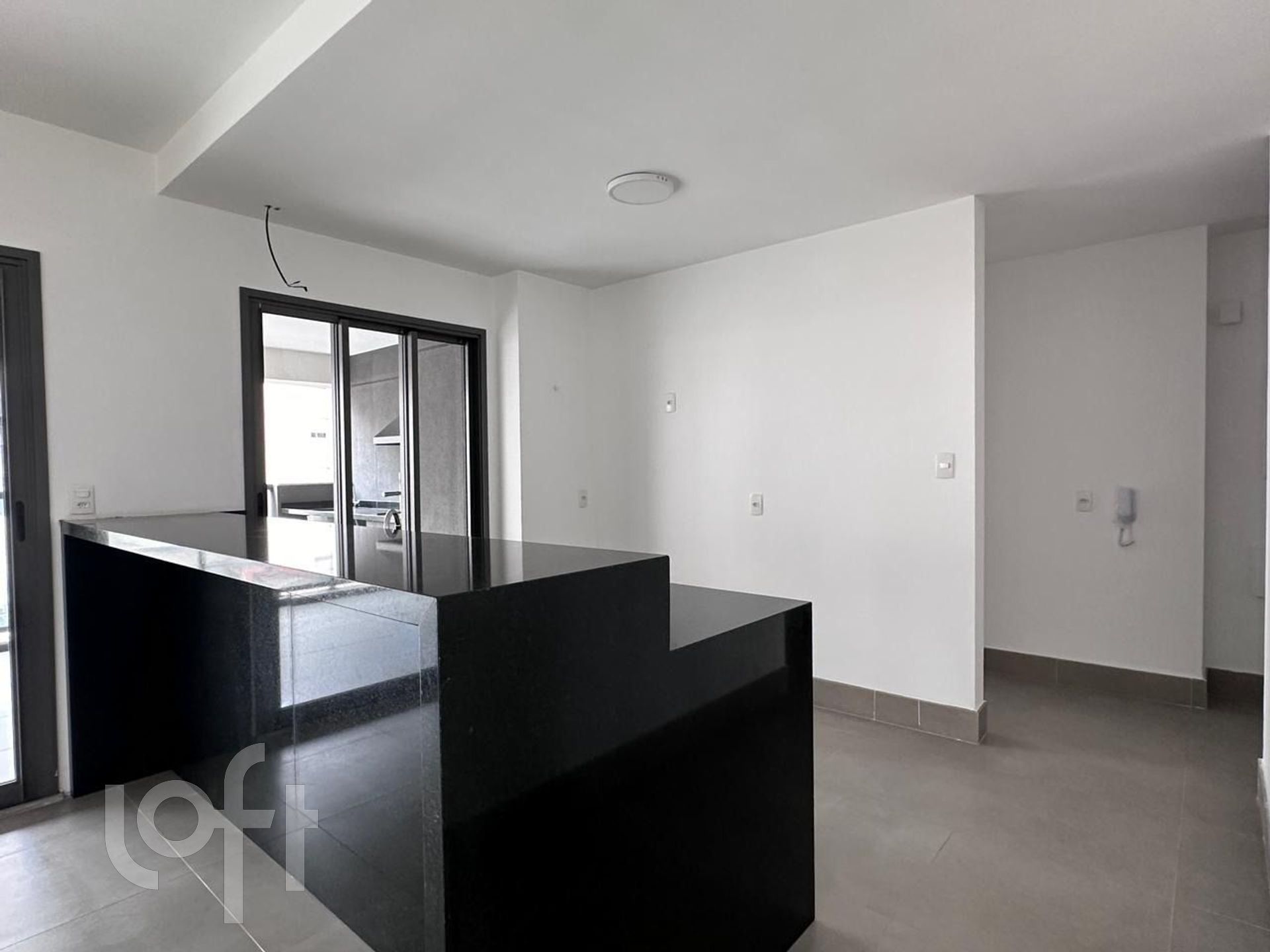 Apartamento à venda com 3 quartos, 162m² - Foto 4