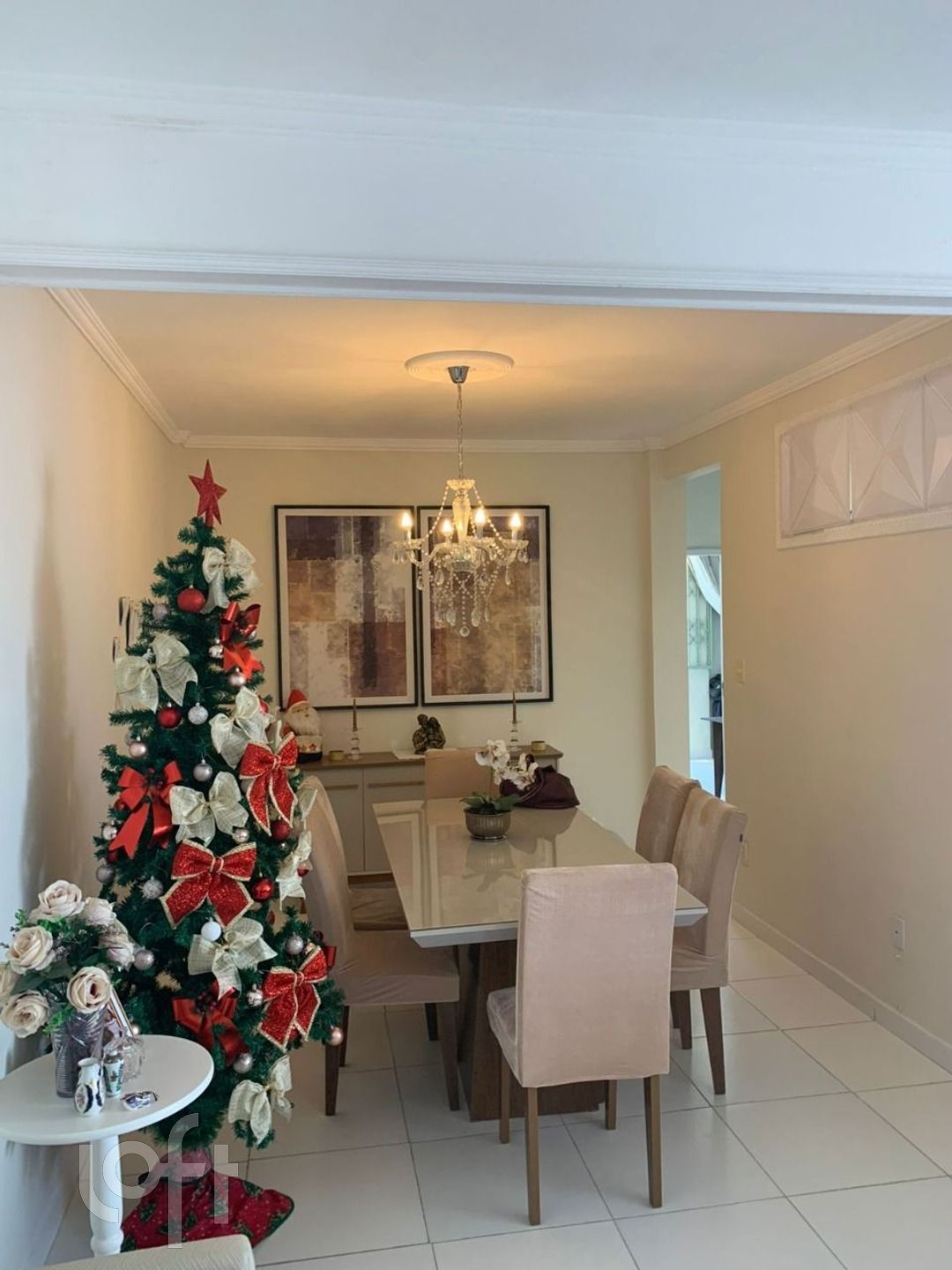 Apartamento de 03 dormitórios no bairro Barreiros em São José SC