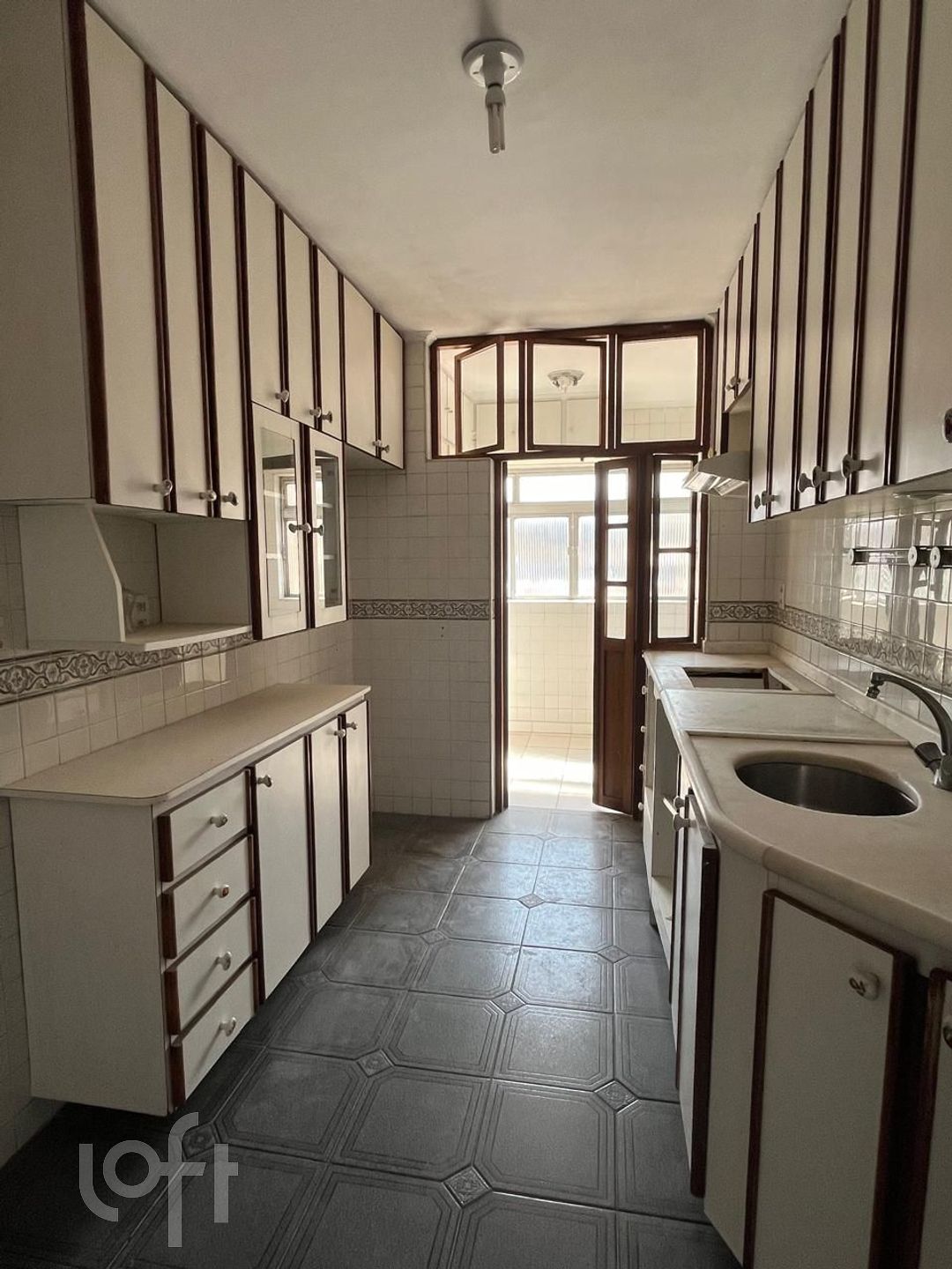 Apartamento à venda com 2 quartos, 56m² - Foto 5