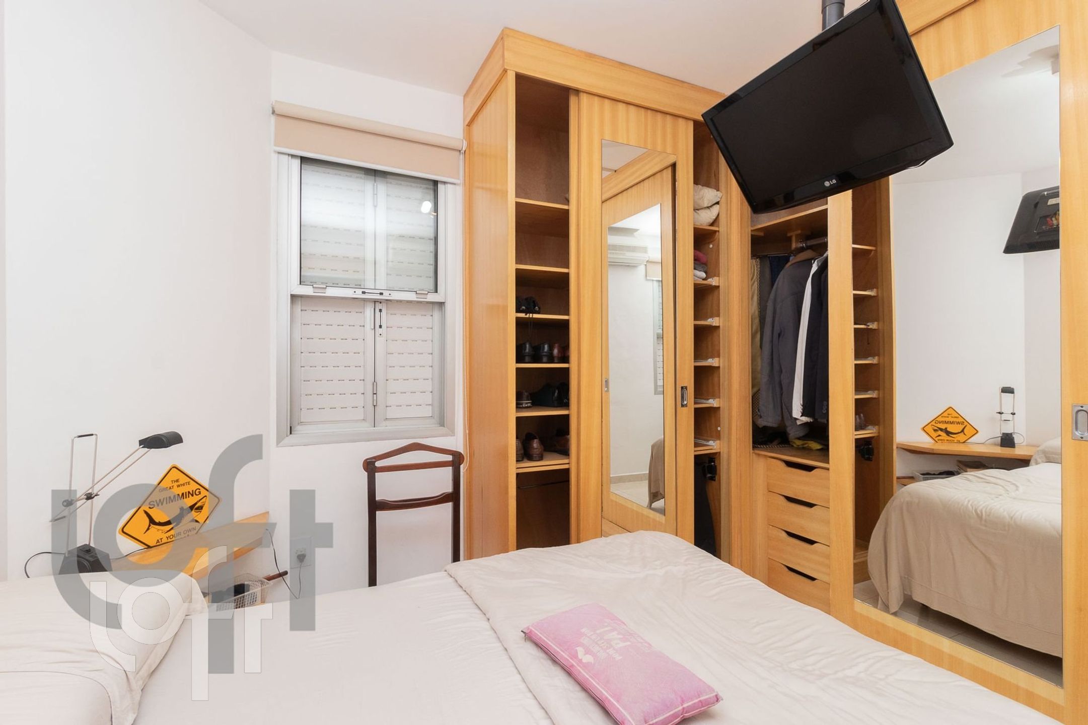 Apartamento à venda com 2 quartos, 57m² - Foto 2