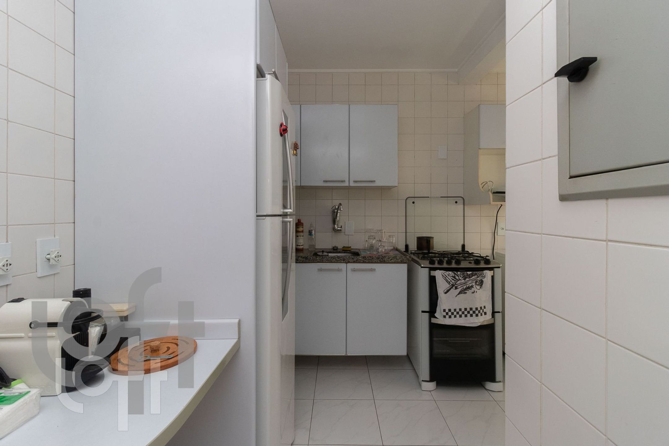 Apartamento à venda com 2 quartos, 57m² - Foto 16