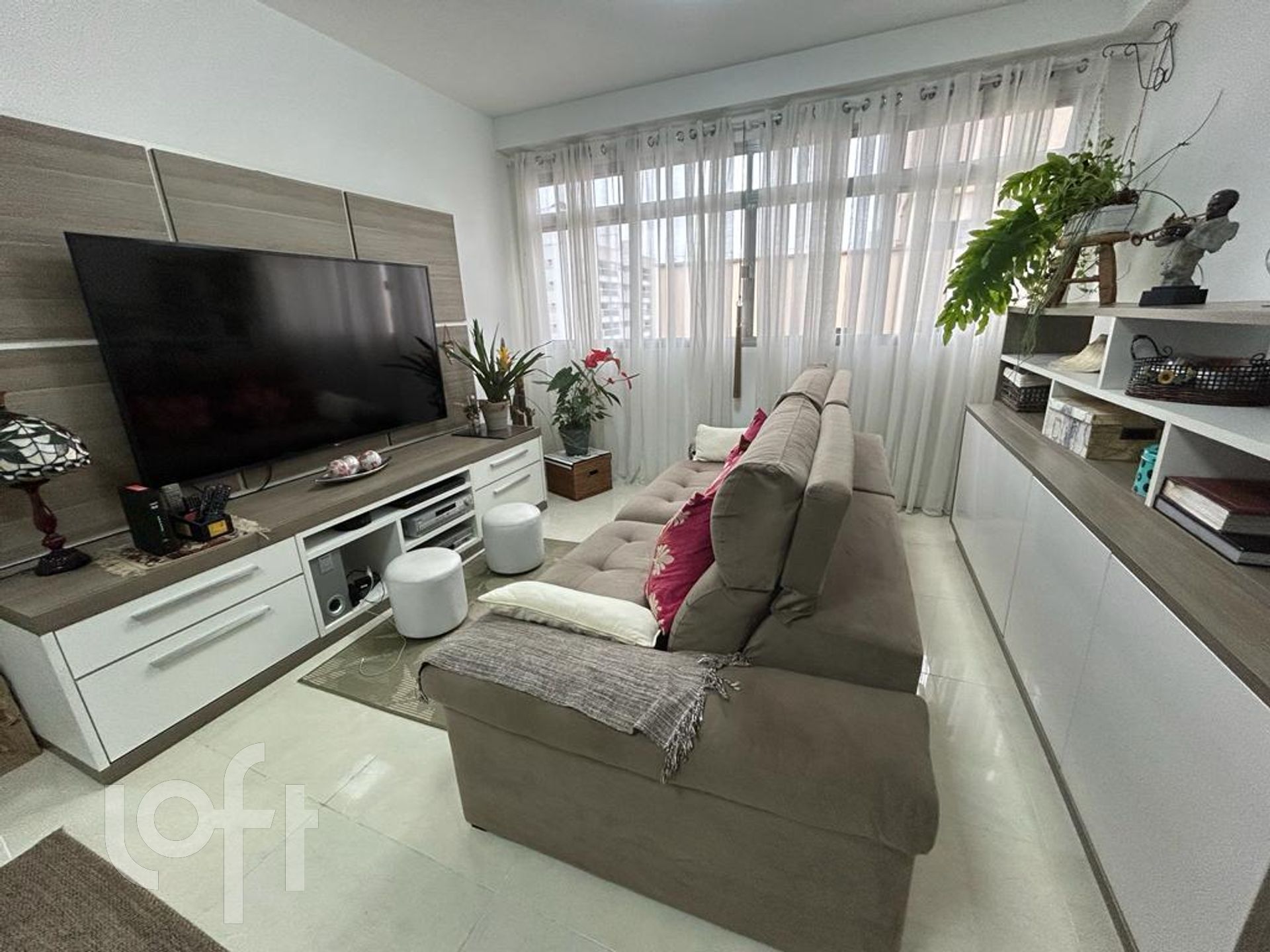 Apartamento à venda com 2 quartos, 107m² - Foto 4