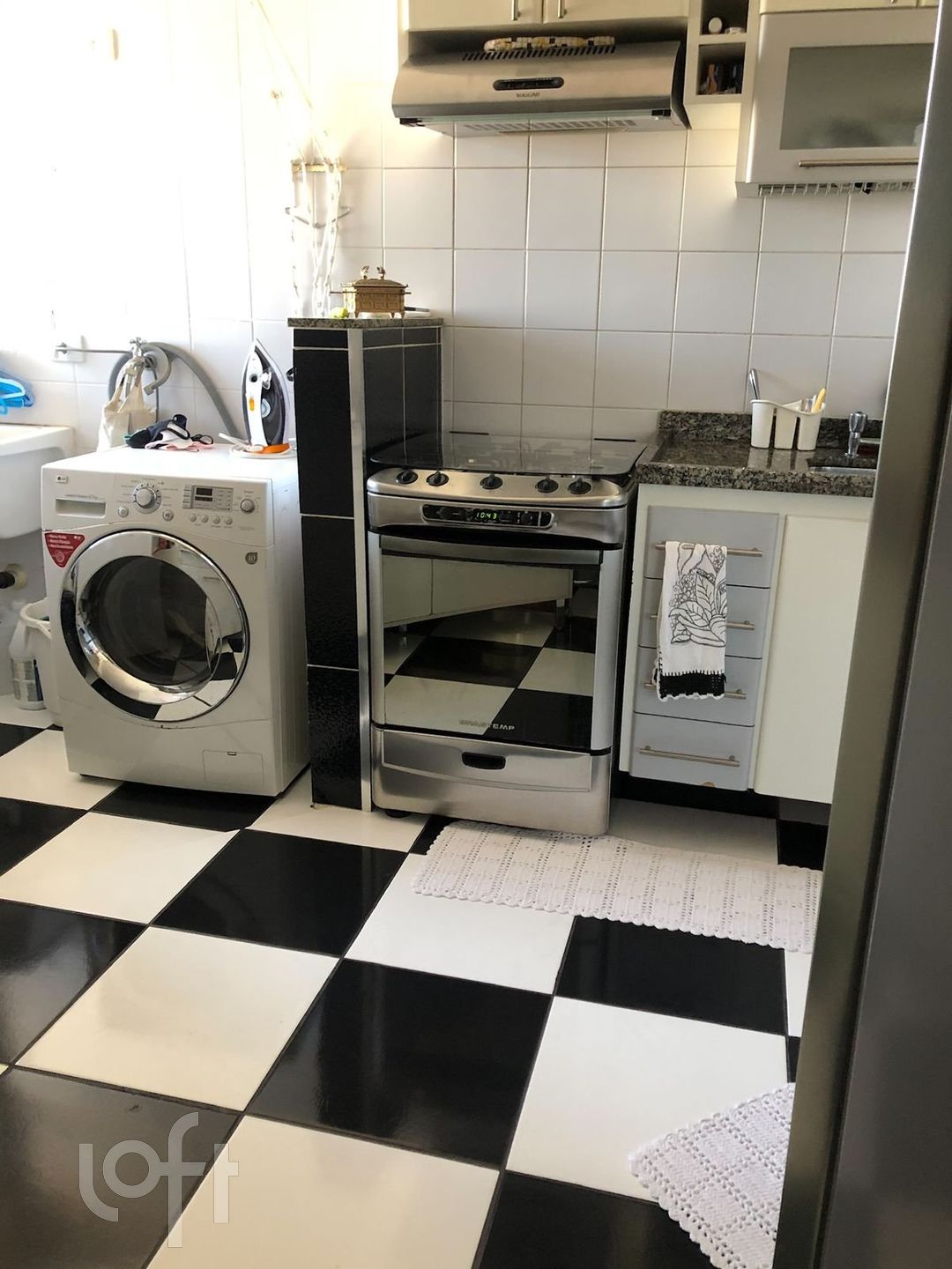 Apartamento à venda com 2 quartos, 55m² - Foto 31