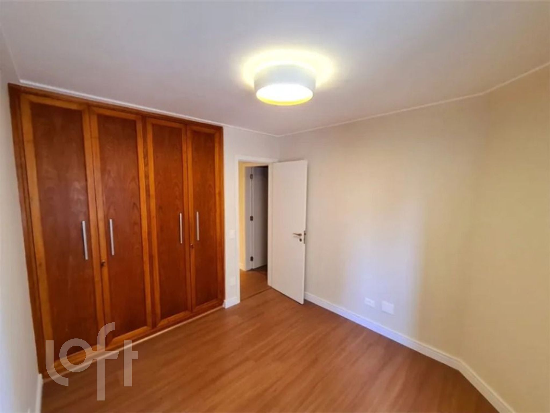 Apartamento à venda com 3 quartos, 130m² - Foto 9