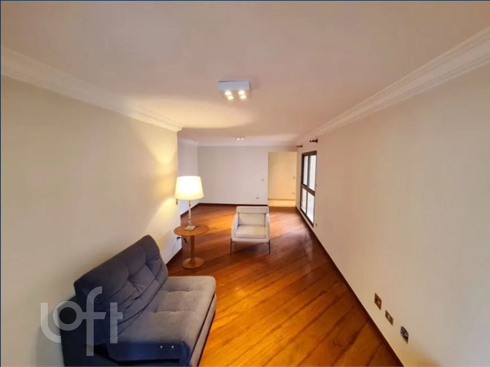 Apartamento à venda com 3 quartos, 130m² - Foto 2