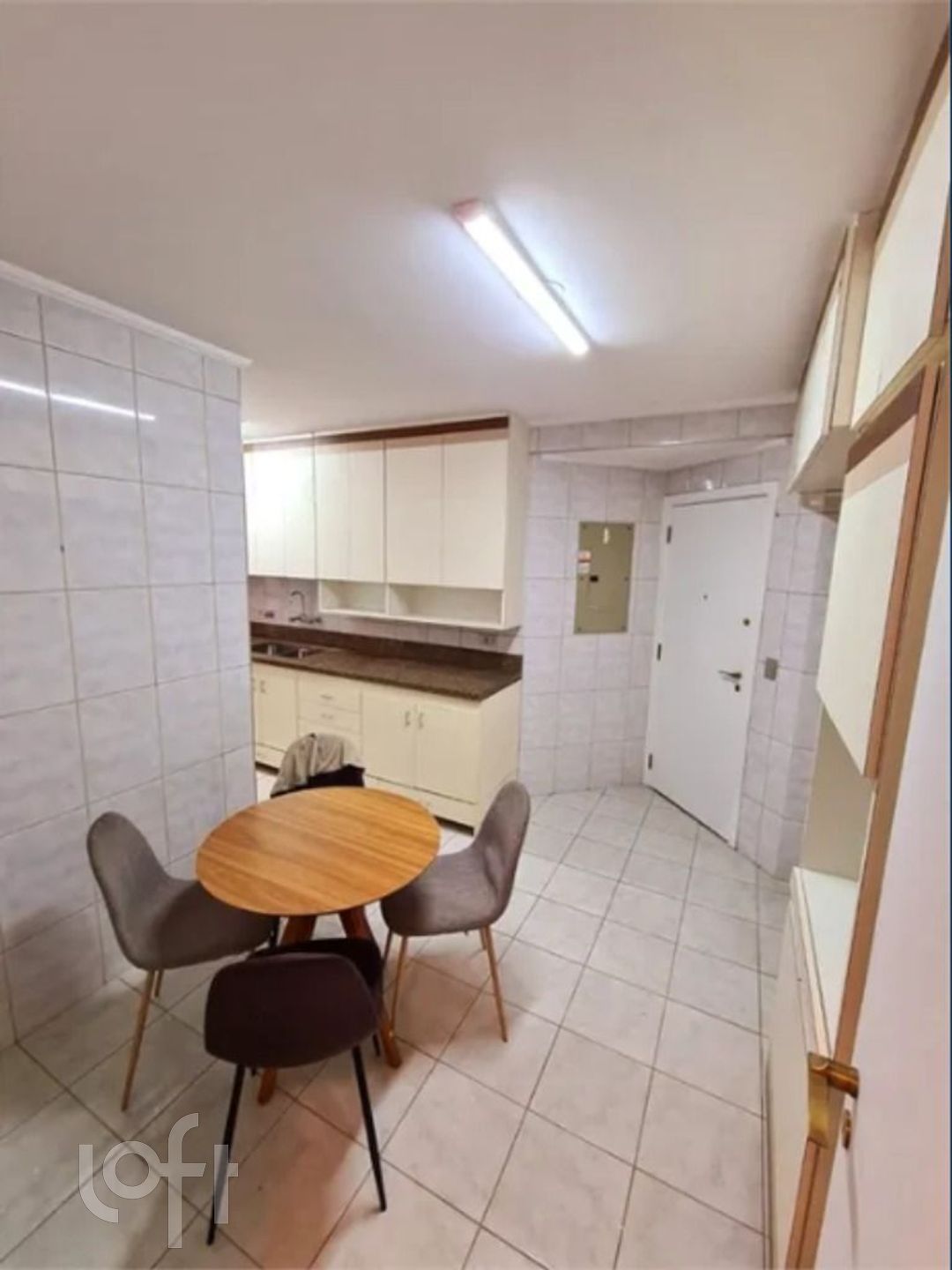 Apartamento à venda com 3 quartos, 130m² - Foto 13