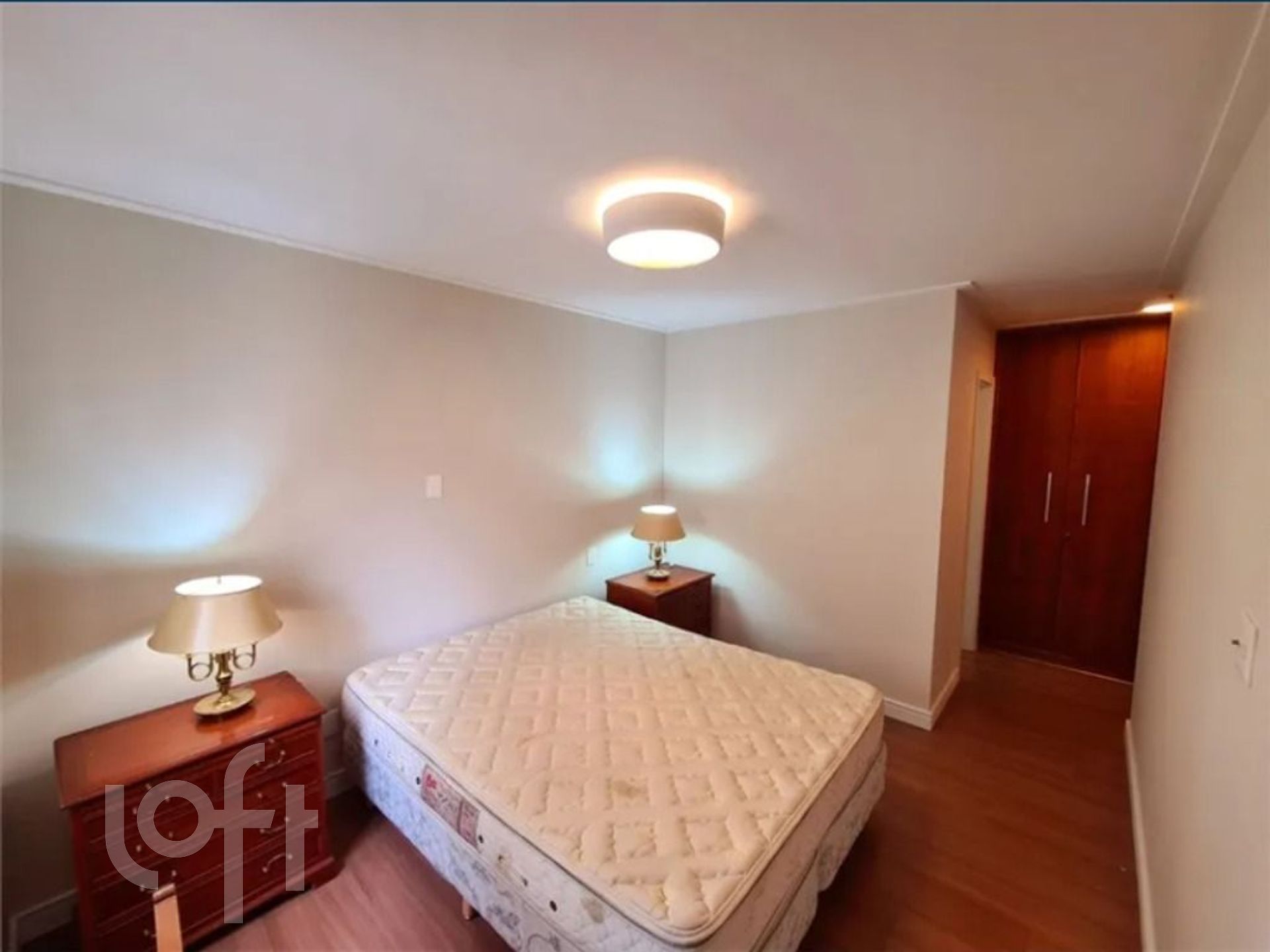 Apartamento à venda com 3 quartos, 130m² - Foto 4