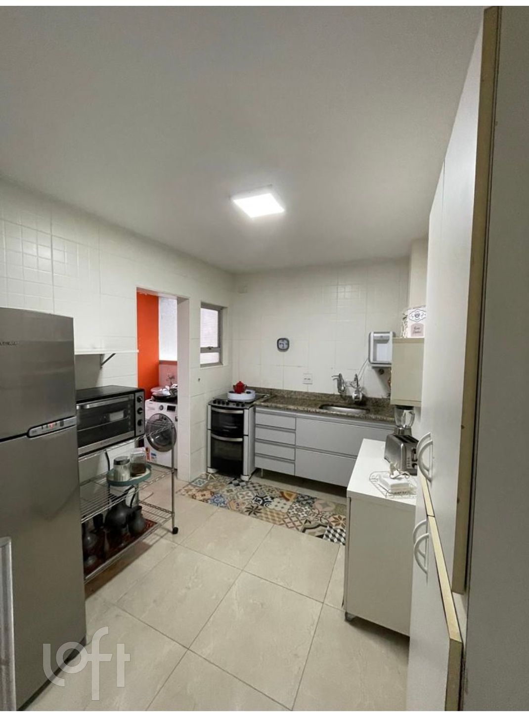 Apartamento à venda com 3 quartos, 100m² - Foto 4