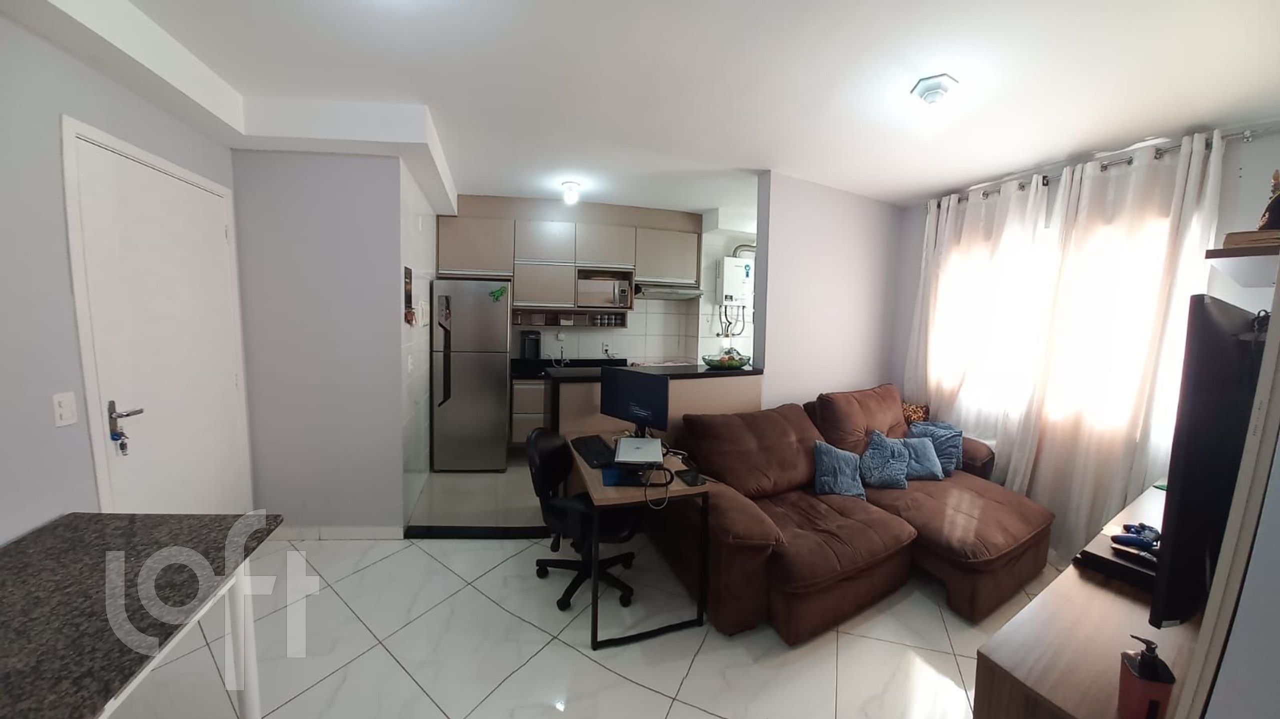 Apartamento à venda com 2 quartos, 44m² - Foto 1