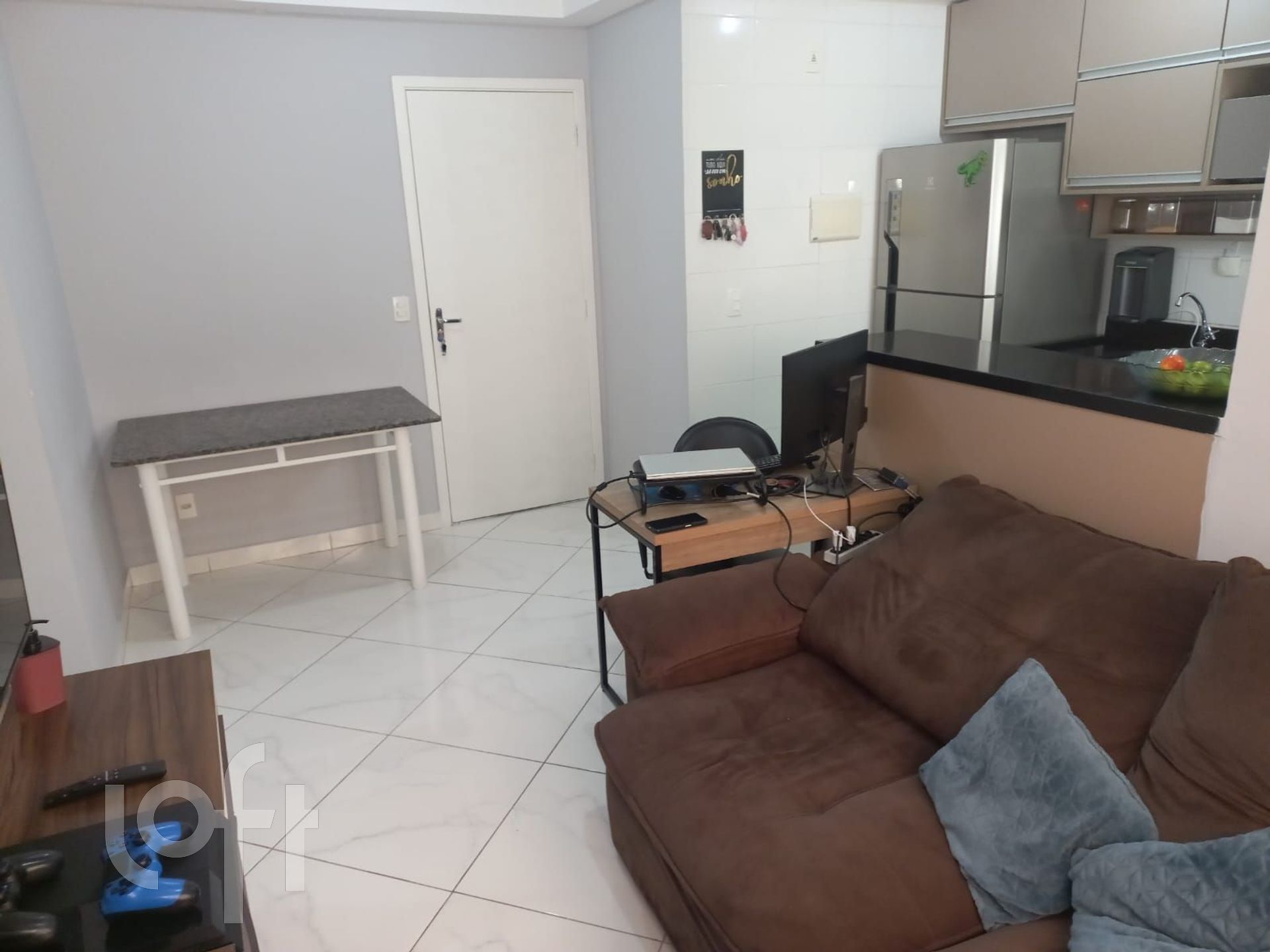 Apartamento à venda com 2 quartos, 44m² - Foto 17