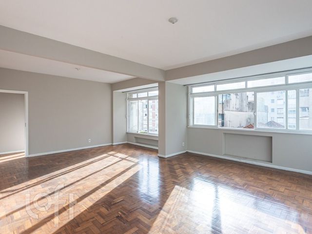 Apartamento com 135m², 3 dormitórios, 1 suíte, Bom Fim em Porto Alegre