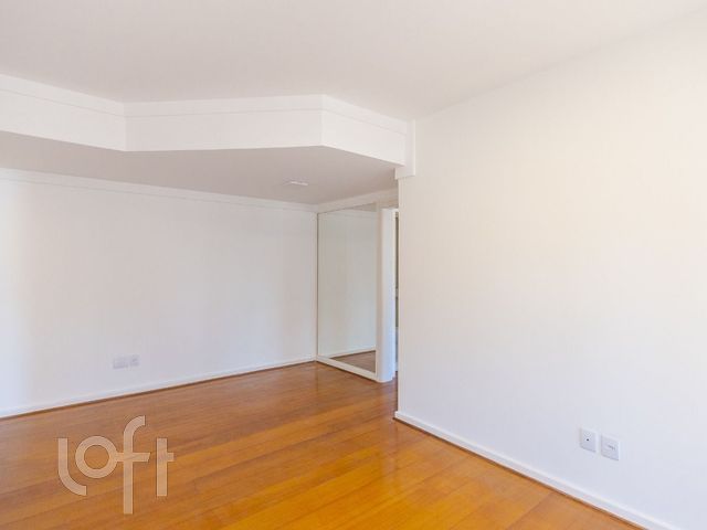 Apartamento com 81m², 2 dormitórios, 1 suíte, 1 vaga, Menino Deus em Porto Alegre