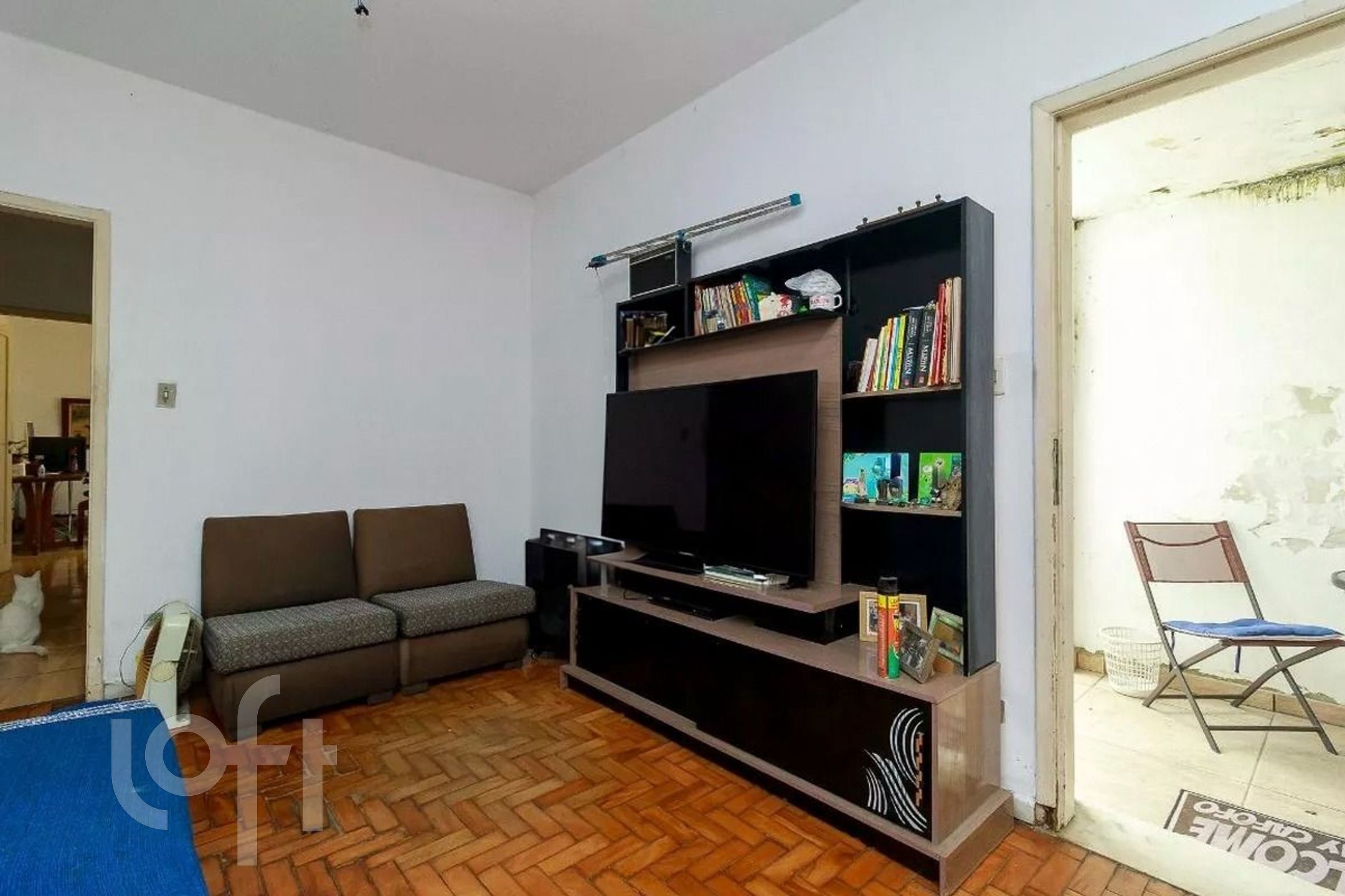 Casa à venda com 2 quartos, 250m² - Foto 2