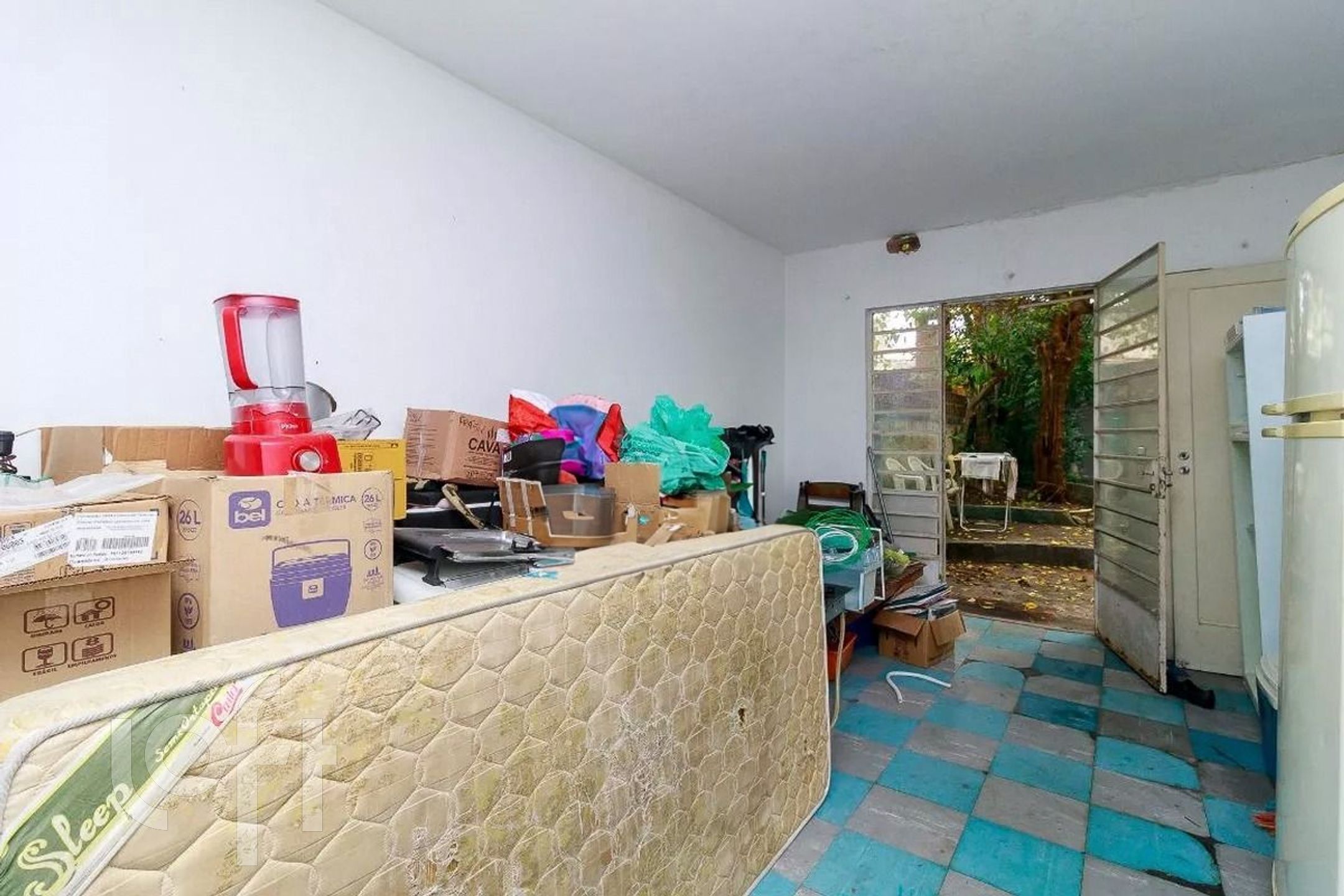 Casa à venda com 2 quartos, 250m² - Foto 45
