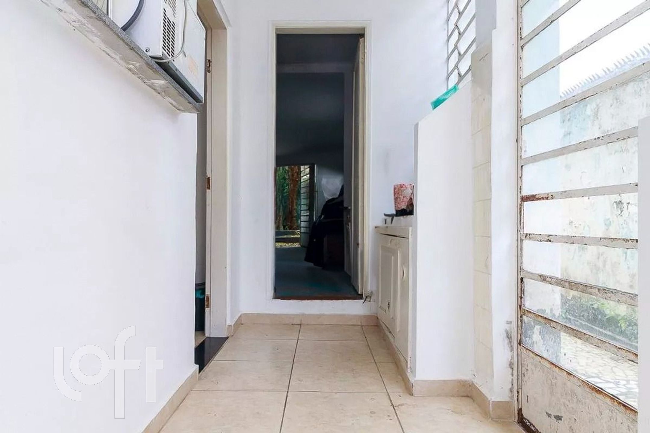 Casa à venda com 2 quartos, 250m² - Foto 14