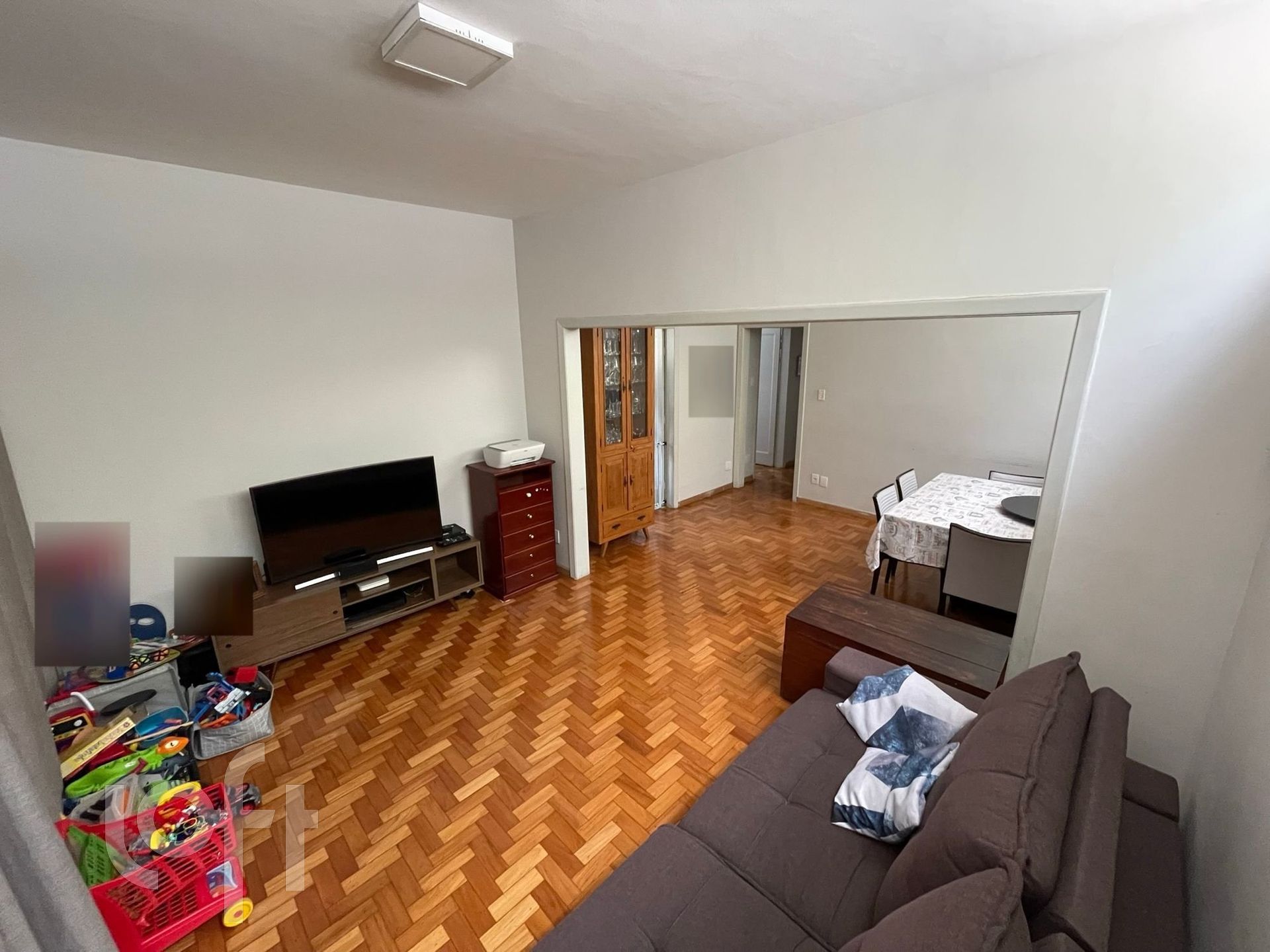 Apartamento à venda com 4 quartos, 229m² - Foto 1