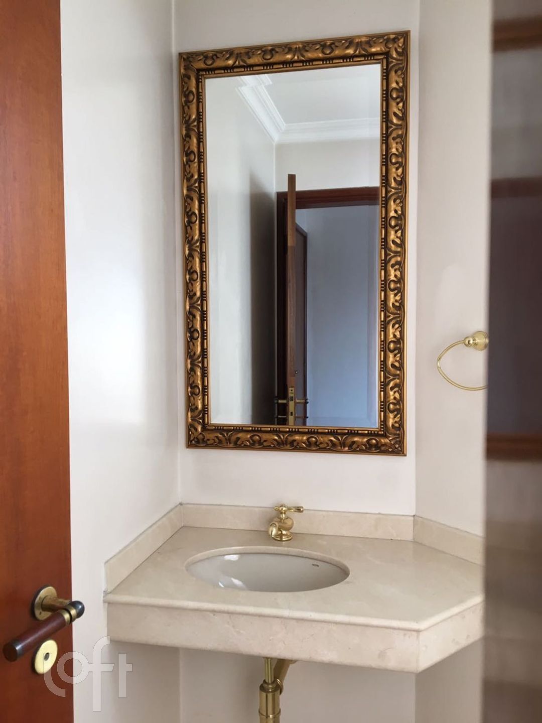 Apartamento à venda com 3 quartos, 124m² - Foto 2