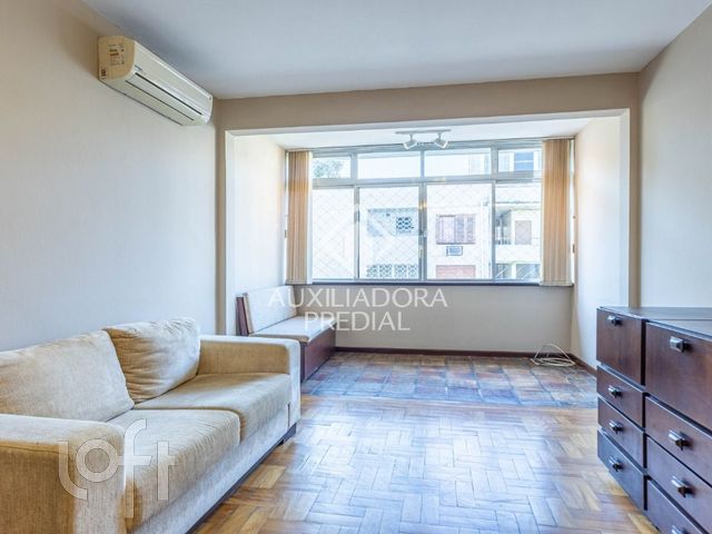 Apartamento com 90m², 2 dormitórios, 1 vaga, Auxiliadora em Porto Alegre