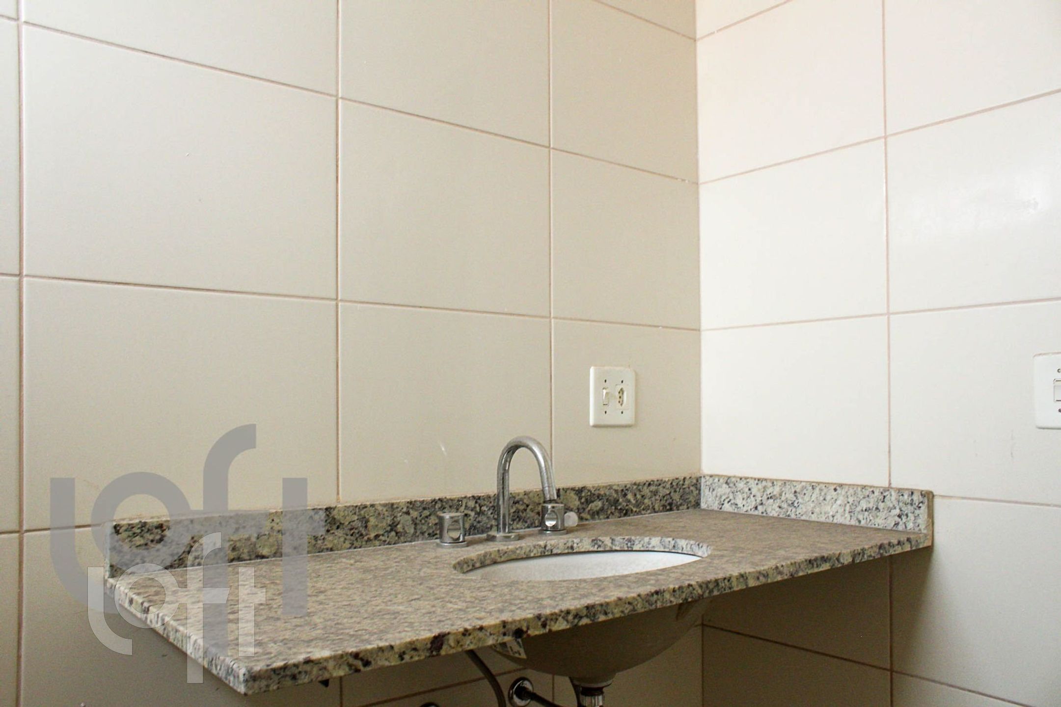 Apartamento à venda com 3 quartos, 97m² - Foto 21