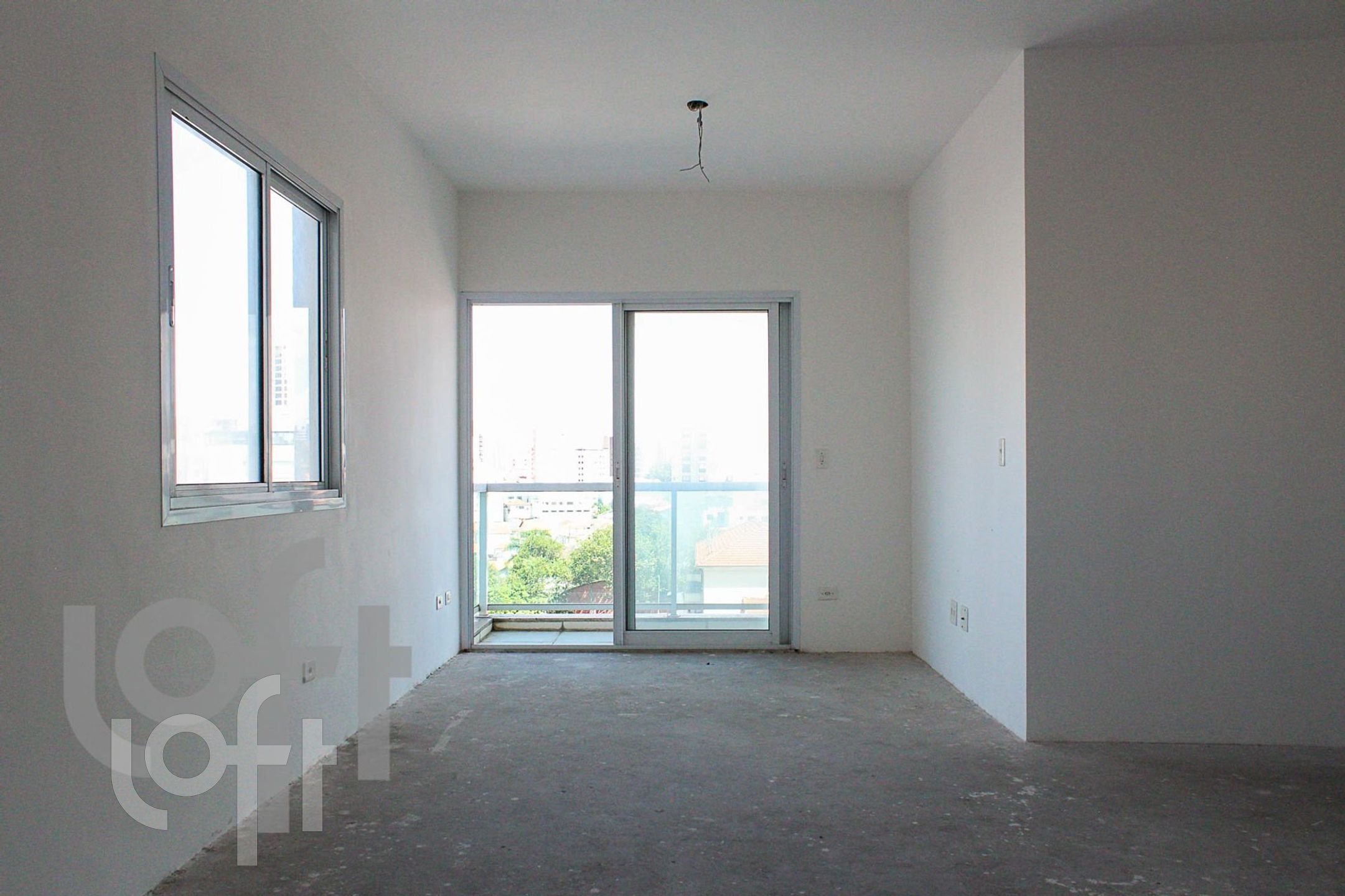 Apartamento à venda com 3 quartos, 97m² - Foto 1