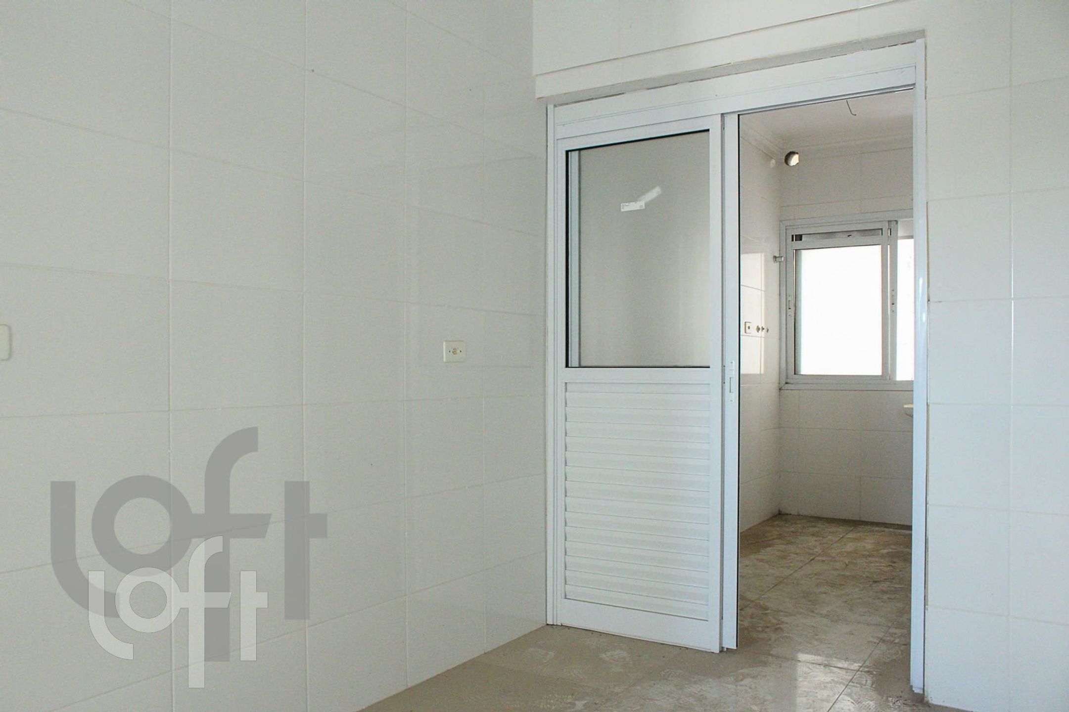 Apartamento à venda com 3 quartos, 97m² - Foto 17