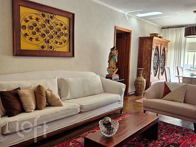 Apartamento com 112m², 3 dormitórios, 1 suíte, 2 vagas, Petrópolis em Porto Alegre