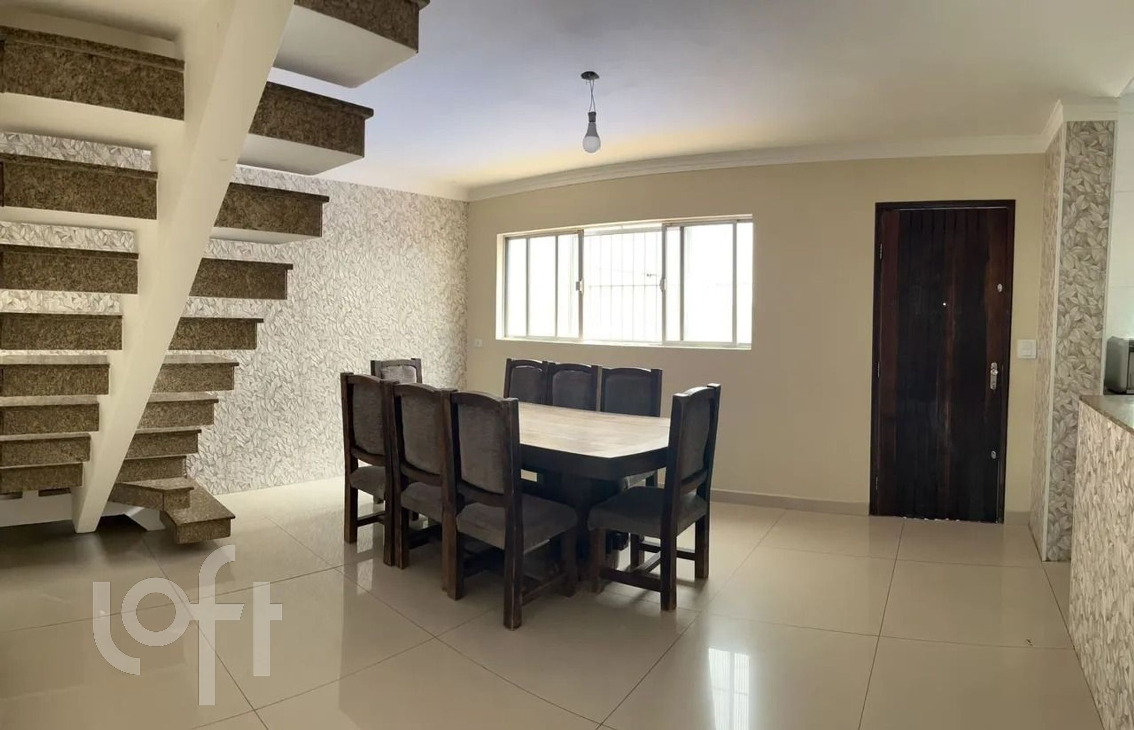 Casa à venda em São Lucas com 250 m², 4 quartos, 5