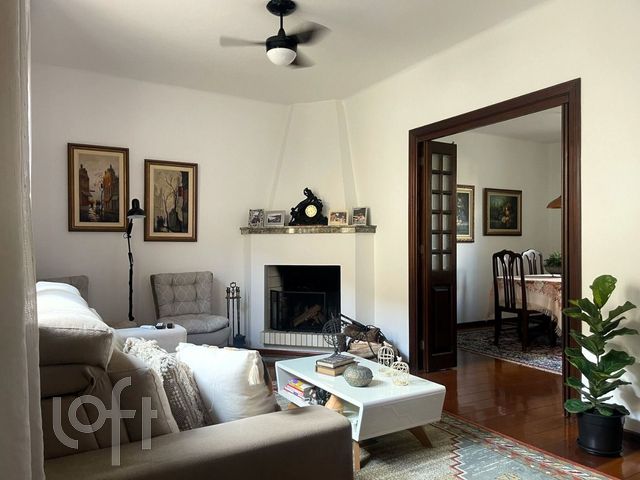 Apartamento com 103m², 2 dormitórios, Floresta em Porto Alegre