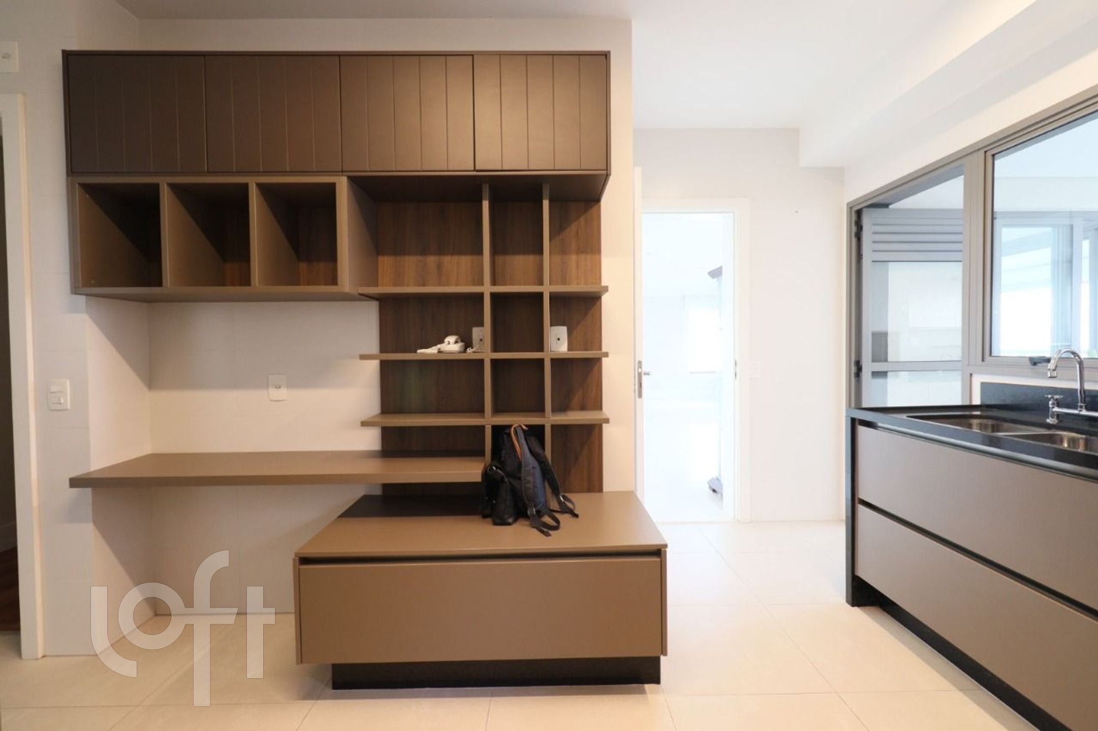 Apartamento à venda com 3 quartos, 193m² - Foto 27