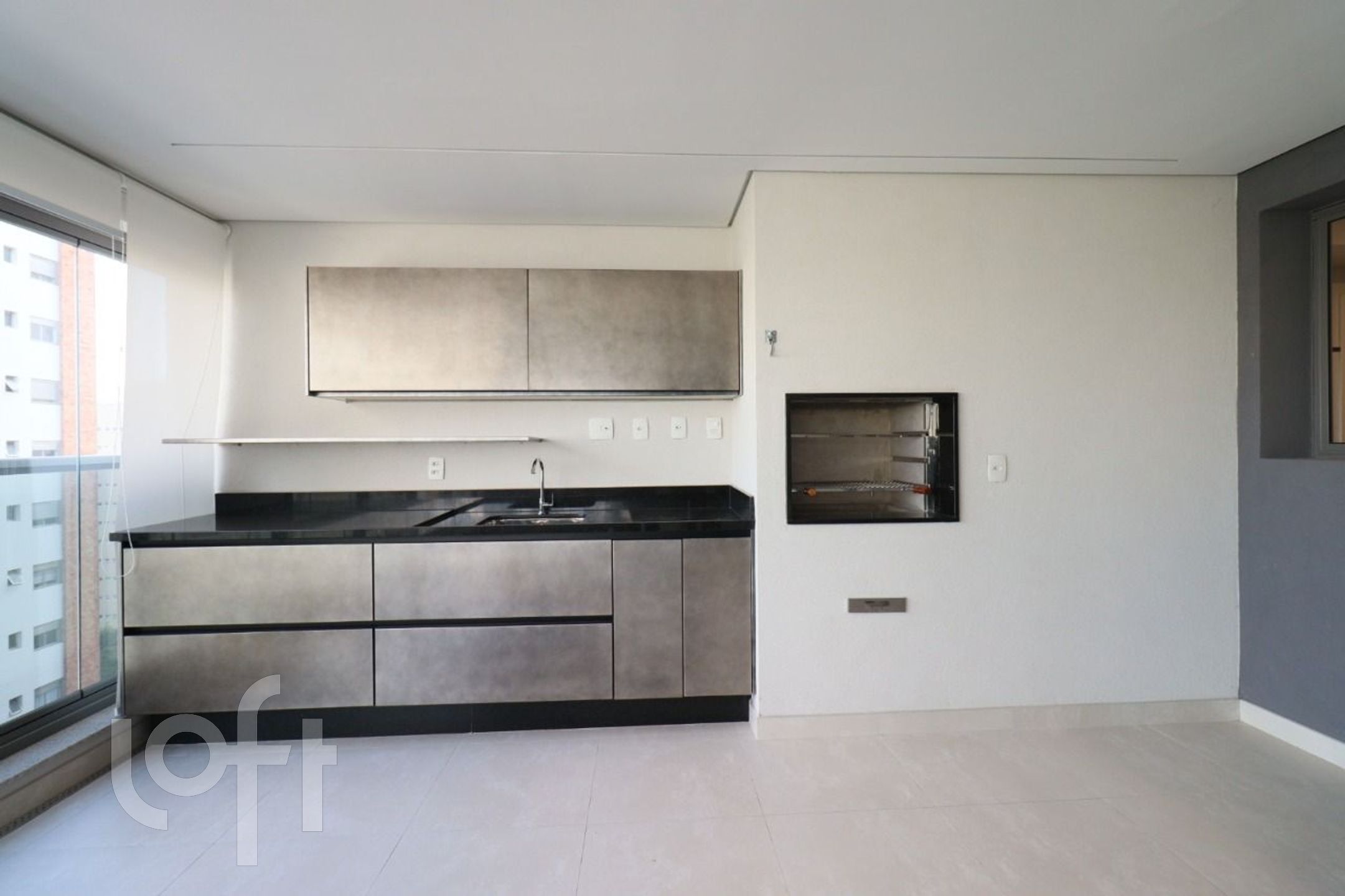 Apartamento à venda com 3 quartos, 193m² - Foto 5