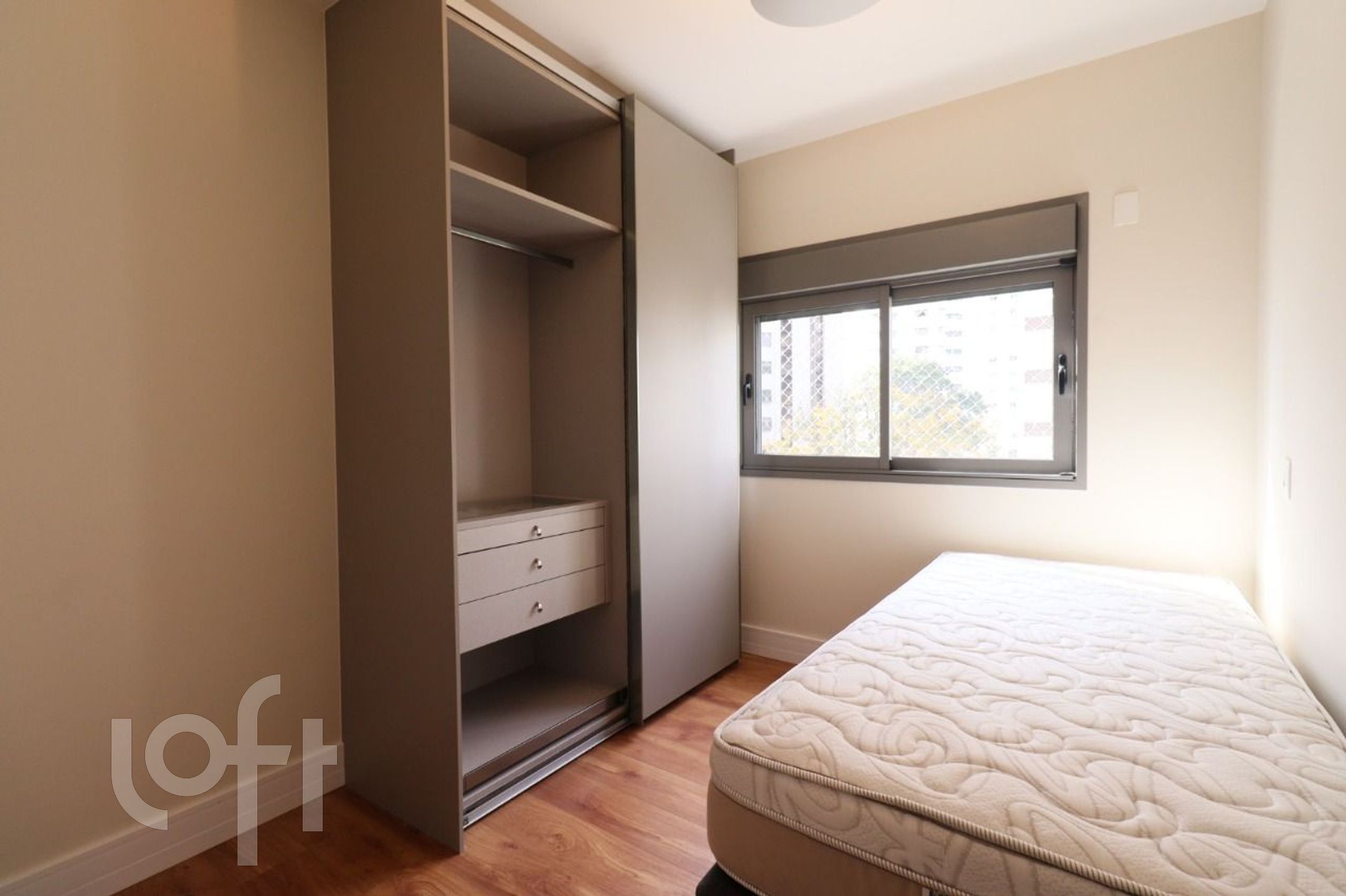 Apartamento à venda com 3 quartos, 193m² - Foto 56