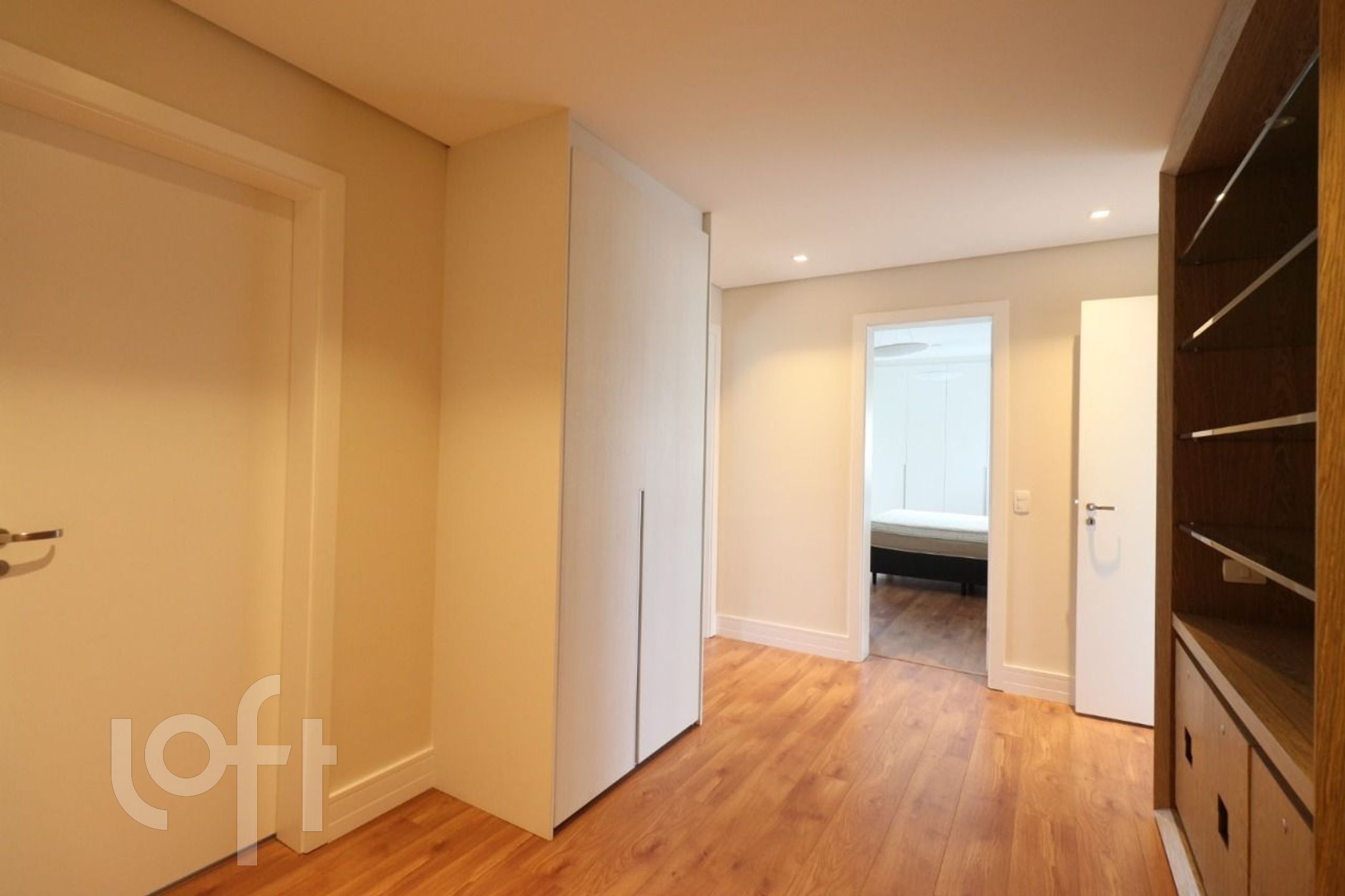 Apartamento à venda com 3 quartos, 193m² - Foto 33