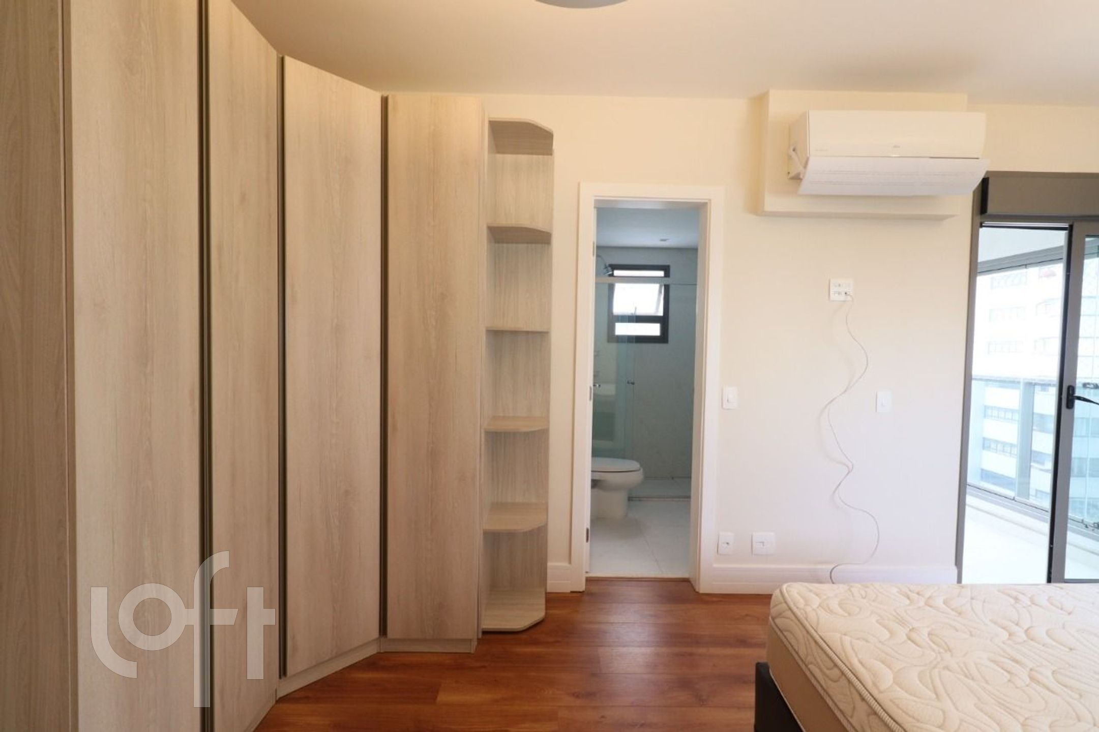 Apartamento à venda com 3 quartos, 193m² - Foto 37