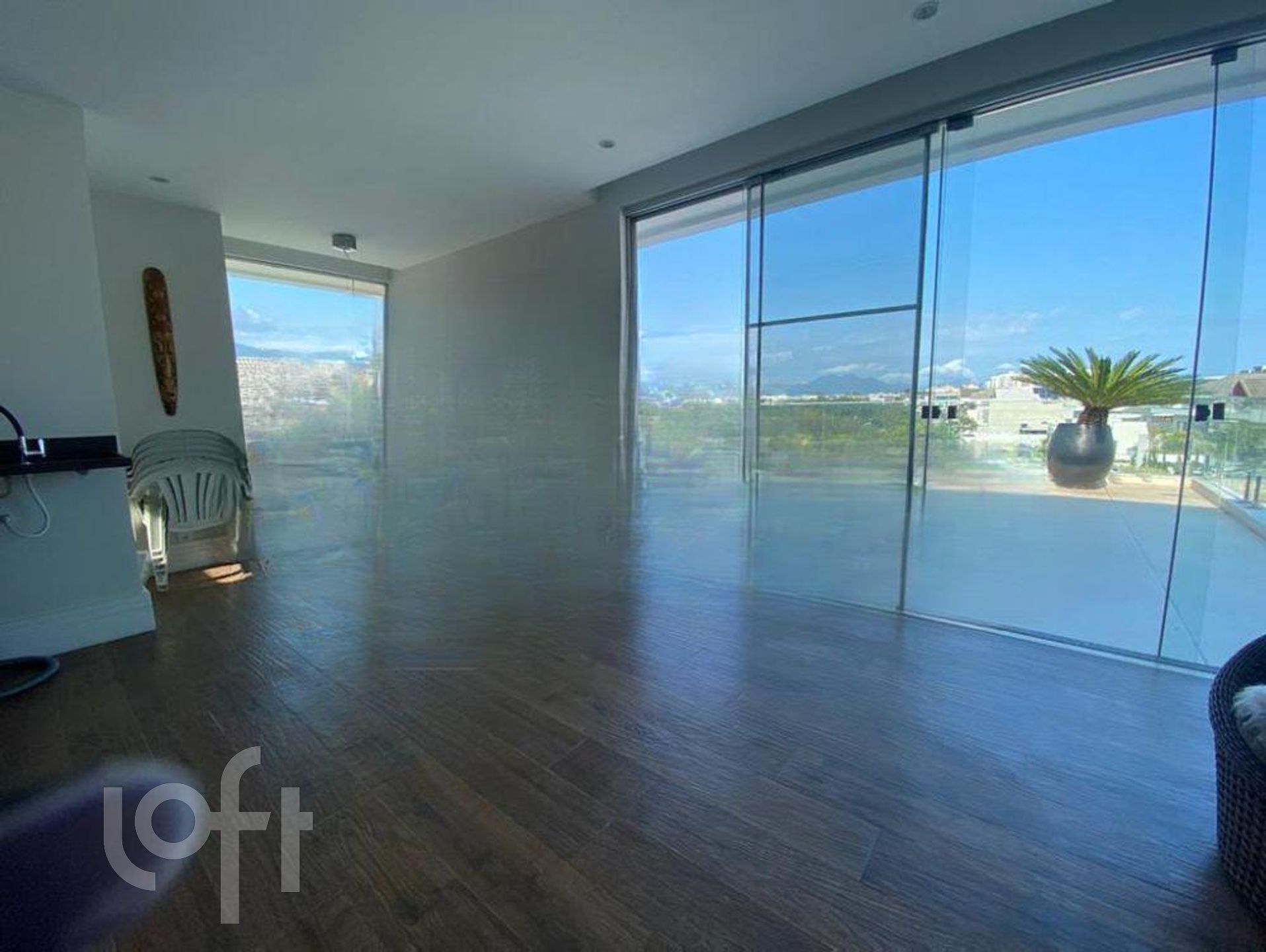 Casa à venda com 4 quartos, 370m² - Foto 5