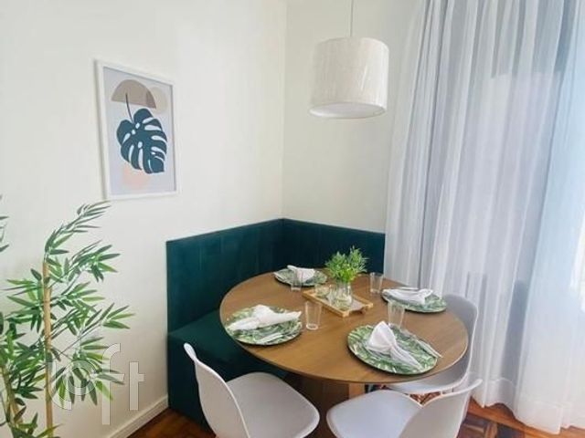 Apartamento com 63m², 2 dormitórios, Cidade Baixa em Porto Alegre