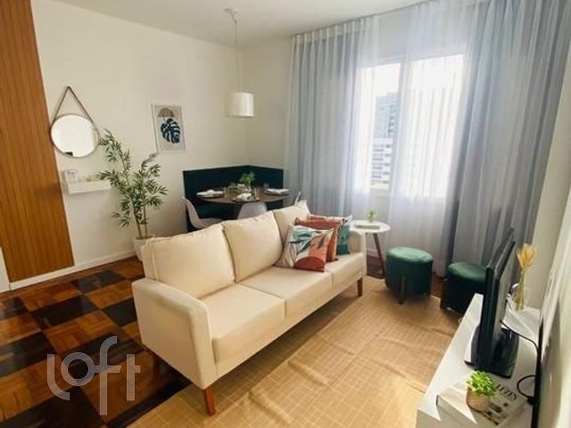 Apartamento com 63m², 2 dormitórios, Cidade Baixa em Porto Alegre