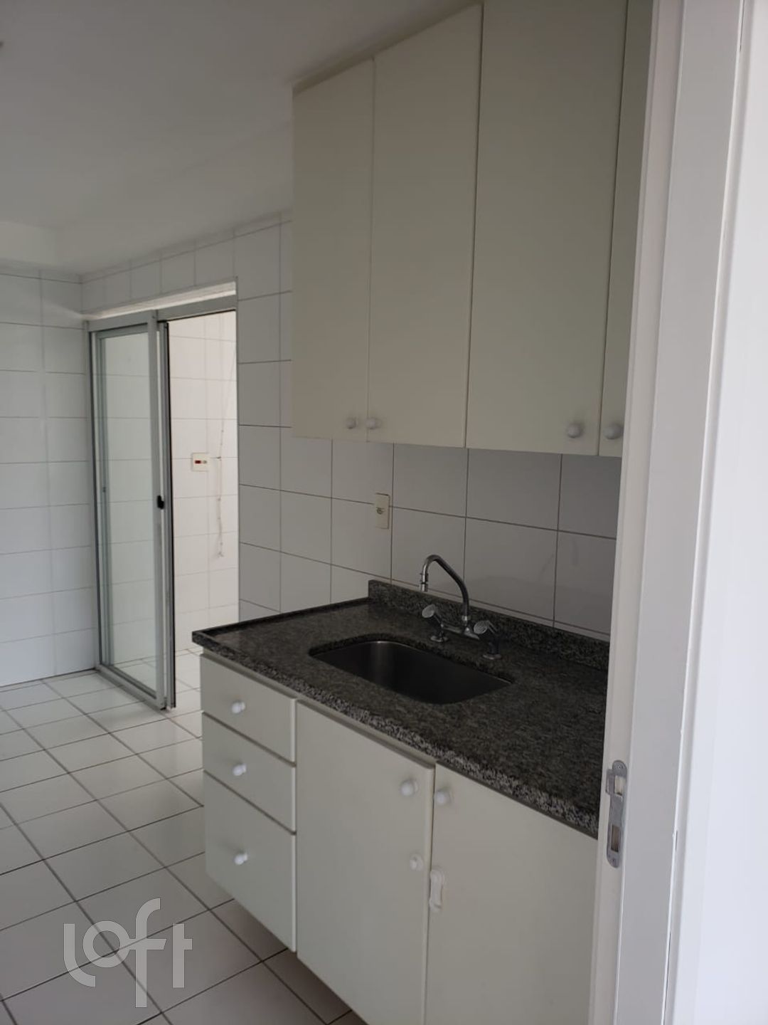 Apartamento à venda com 3 quartos, 96m² - Foto 10