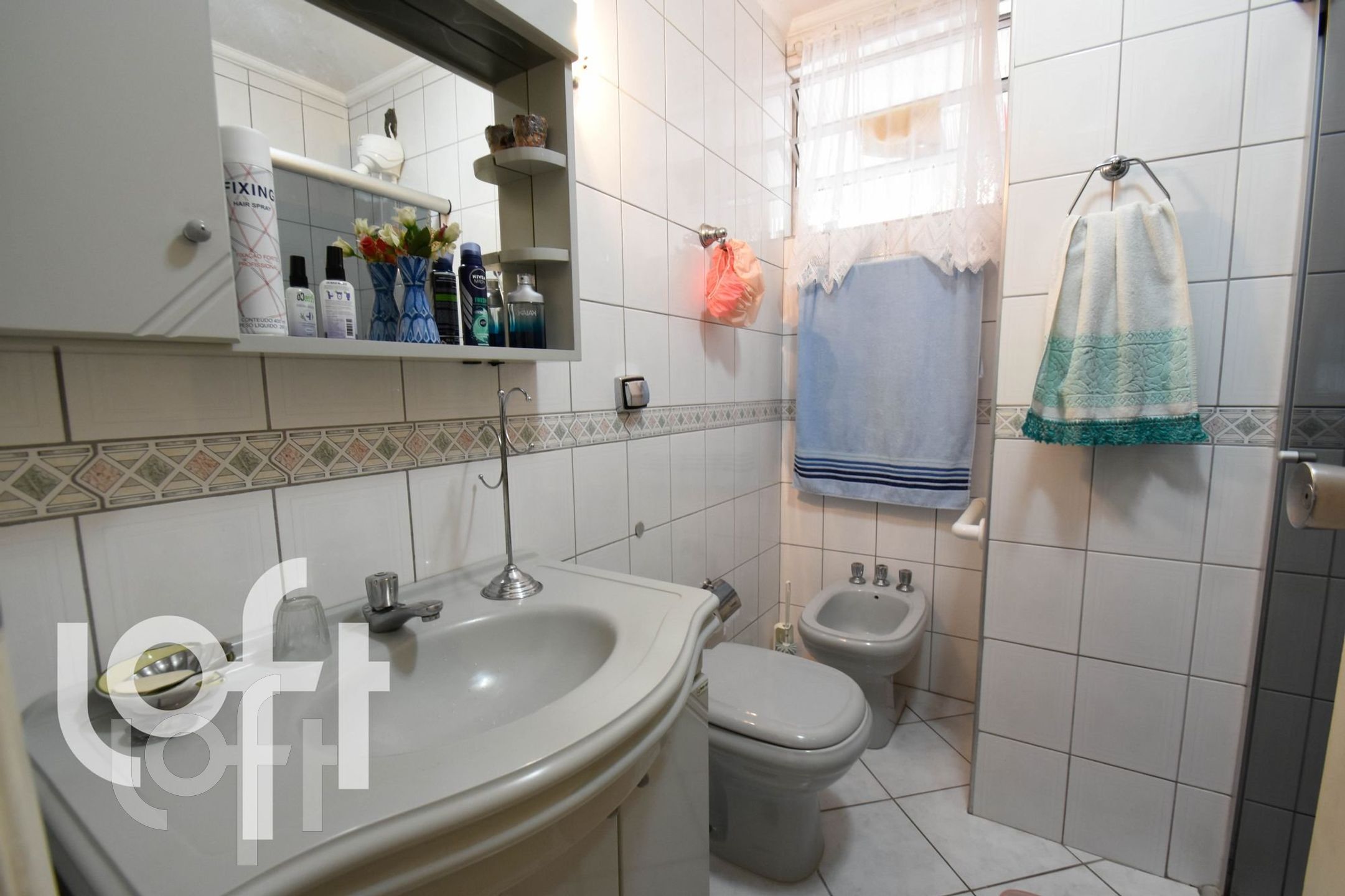 Apartamento à venda com 3 quartos, 130m² - Foto 3