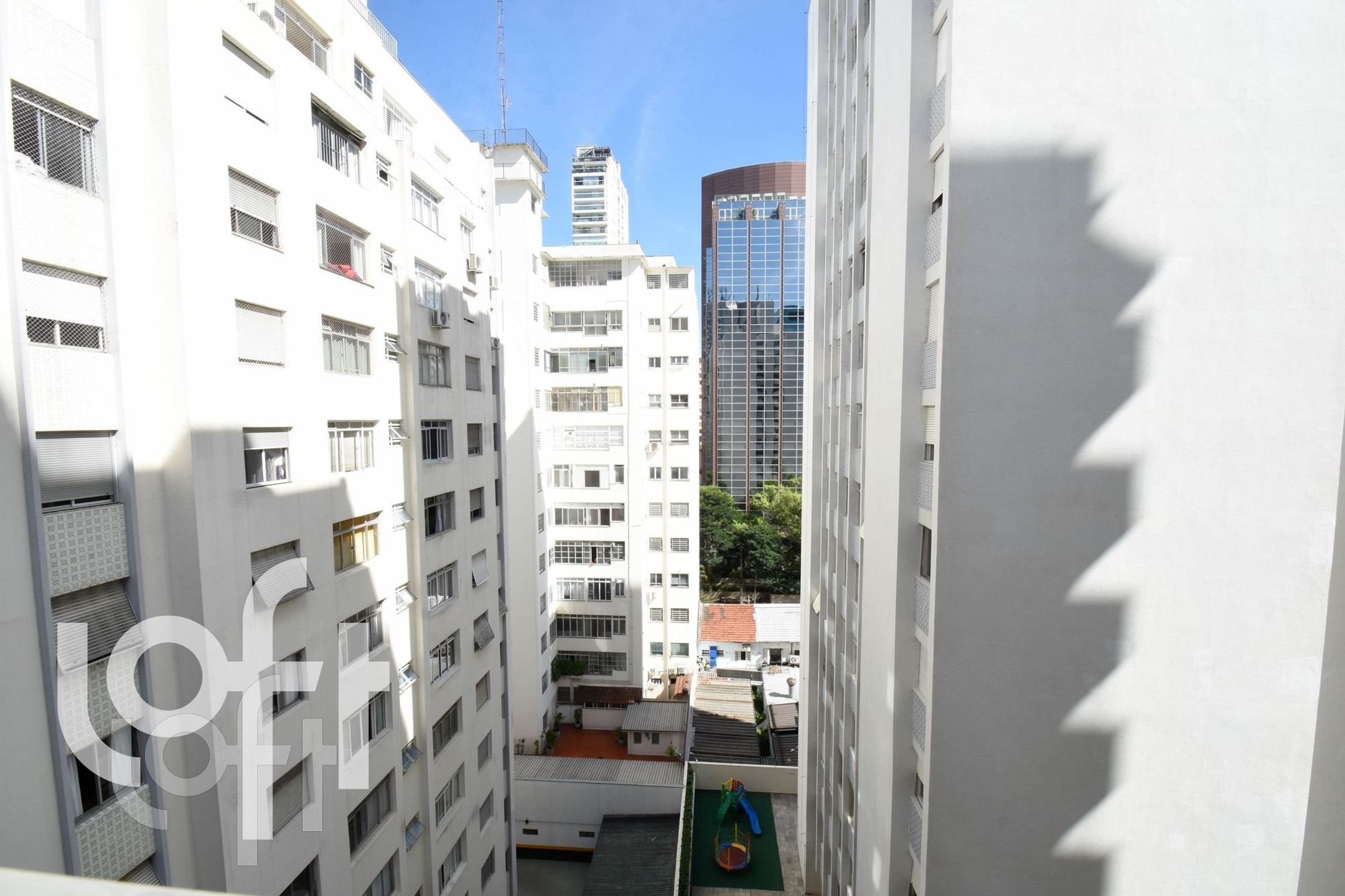 Apartamento à venda com 3 quartos, 130m² - Foto 31